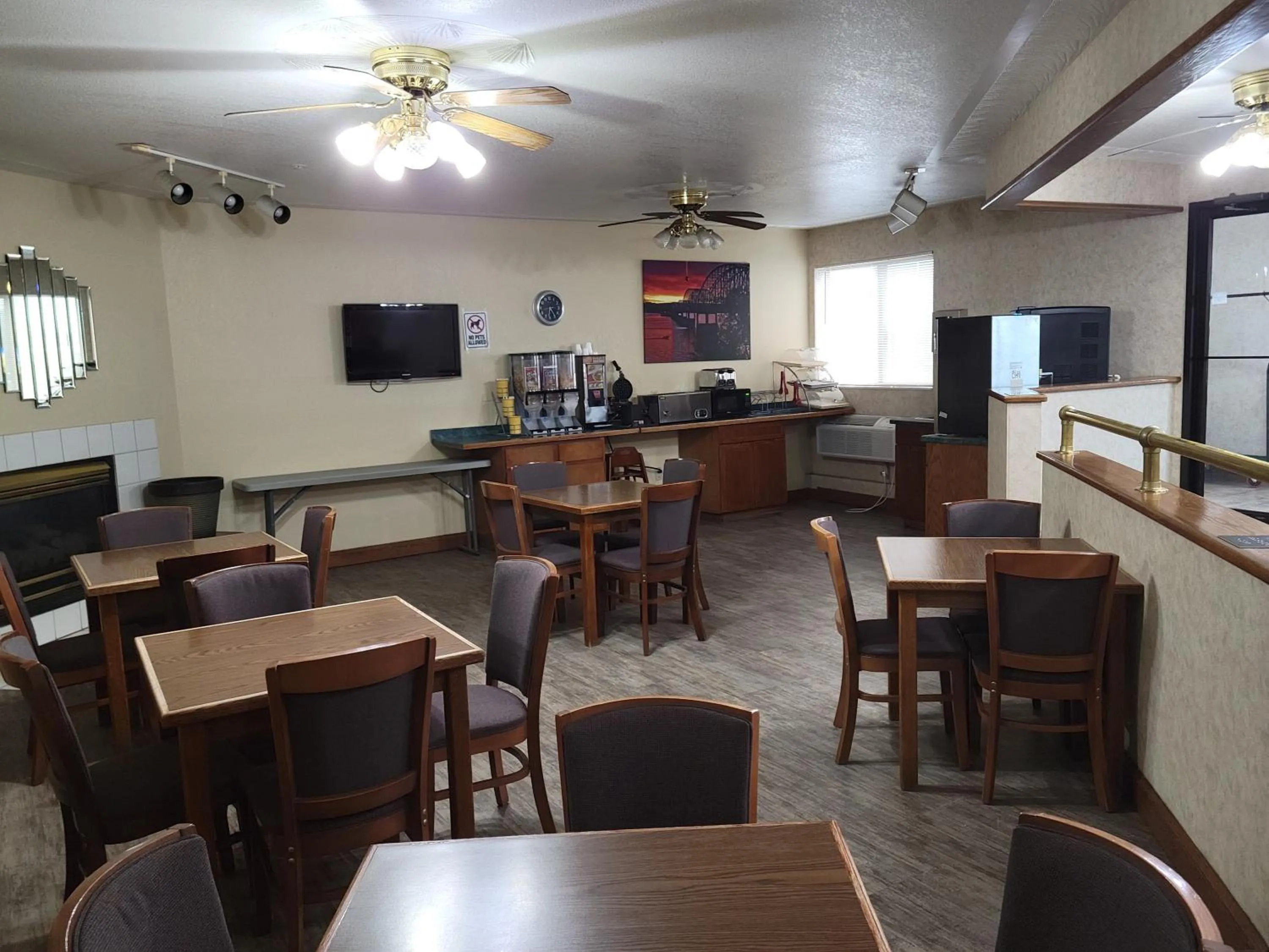 Econo Lodge Oacoma - Chamberlain West