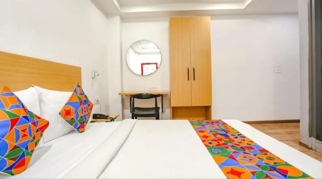 Bed in Hotel BluSky GaganVihar