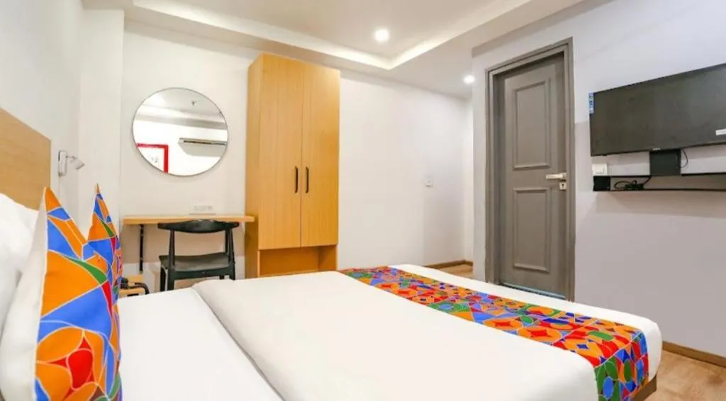 Bed in Hotel BluSky GaganVihar