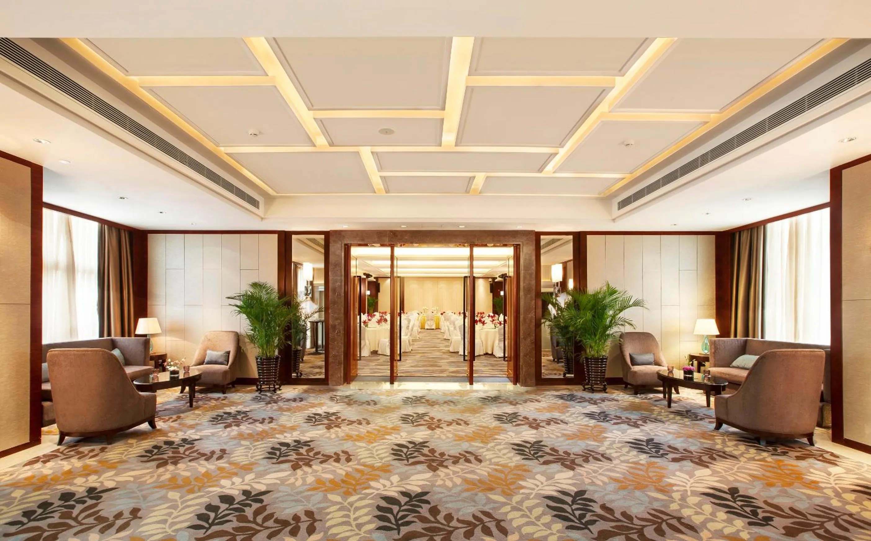 Lounge or bar in Yiho Hotel Xiamen Huli