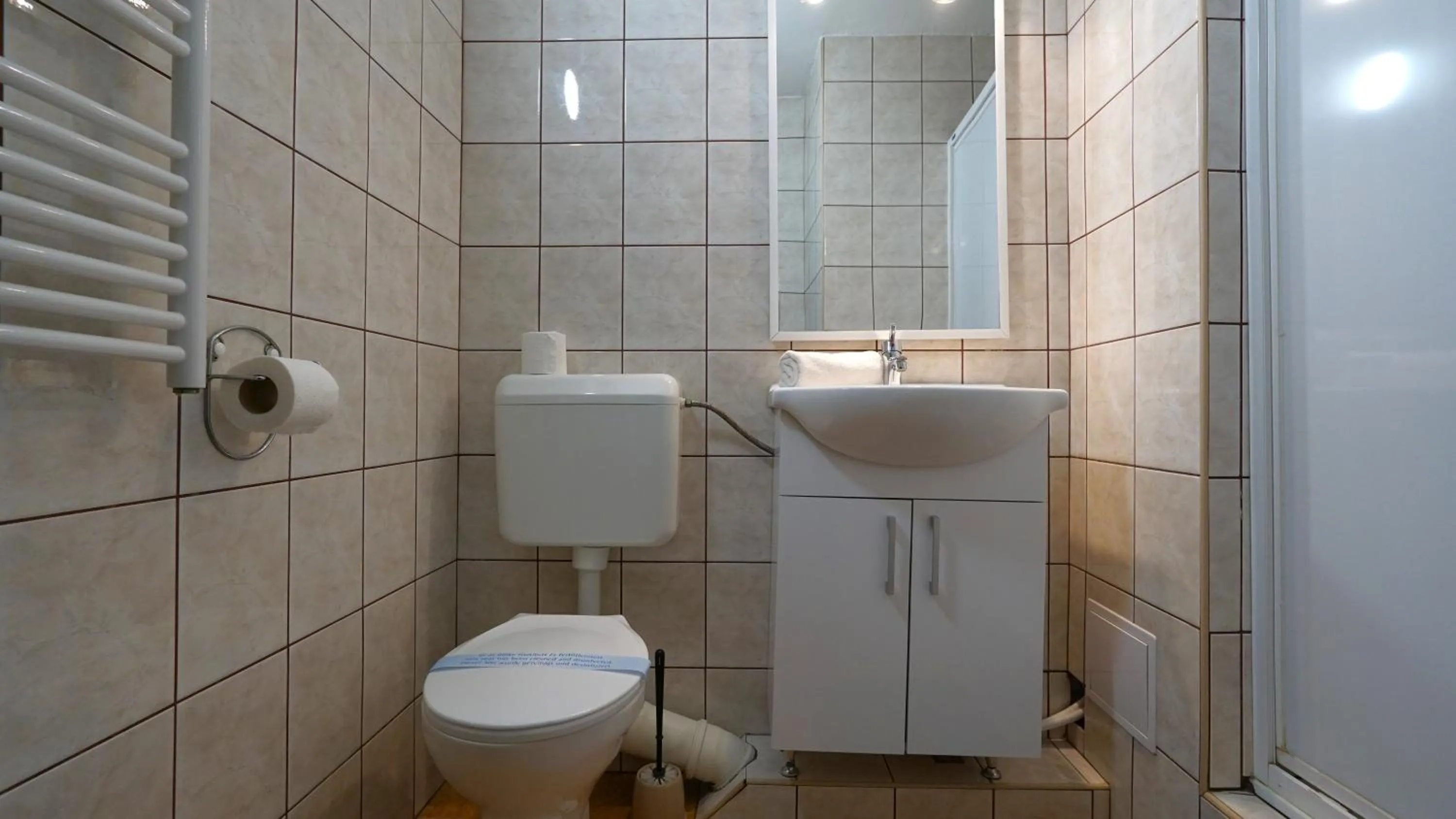 Bathroom in Plazs Hotel Siófok