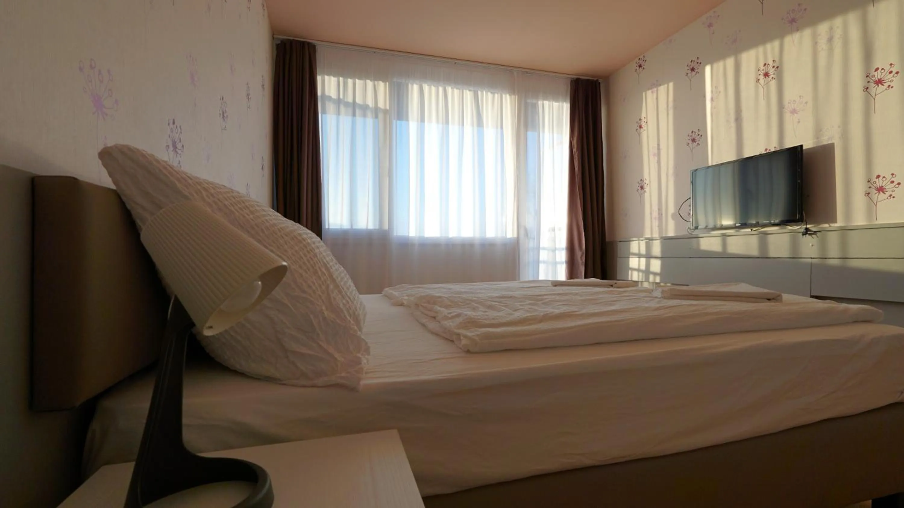 Bed in Plazs Hotel Siófok