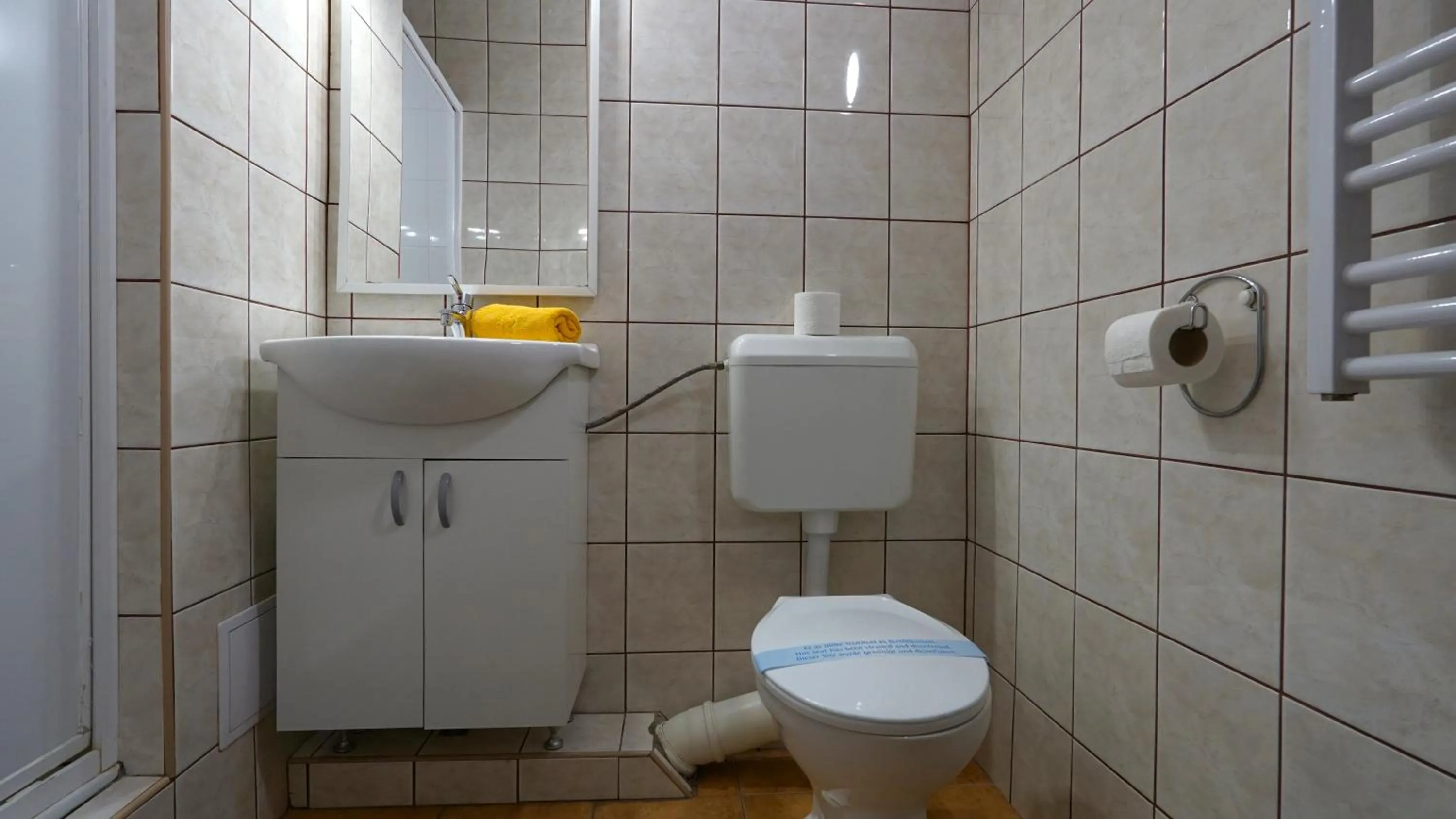 Bathroom in Plazs Hotel Siófok