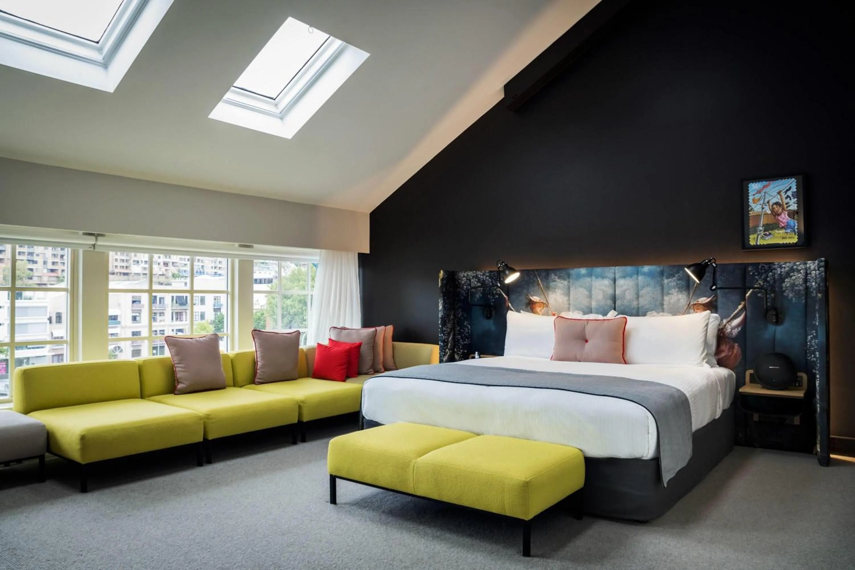 Photo of the whole room, Bed in Ovolo Sydney Woolloomooloo, a Wyndham Hotel