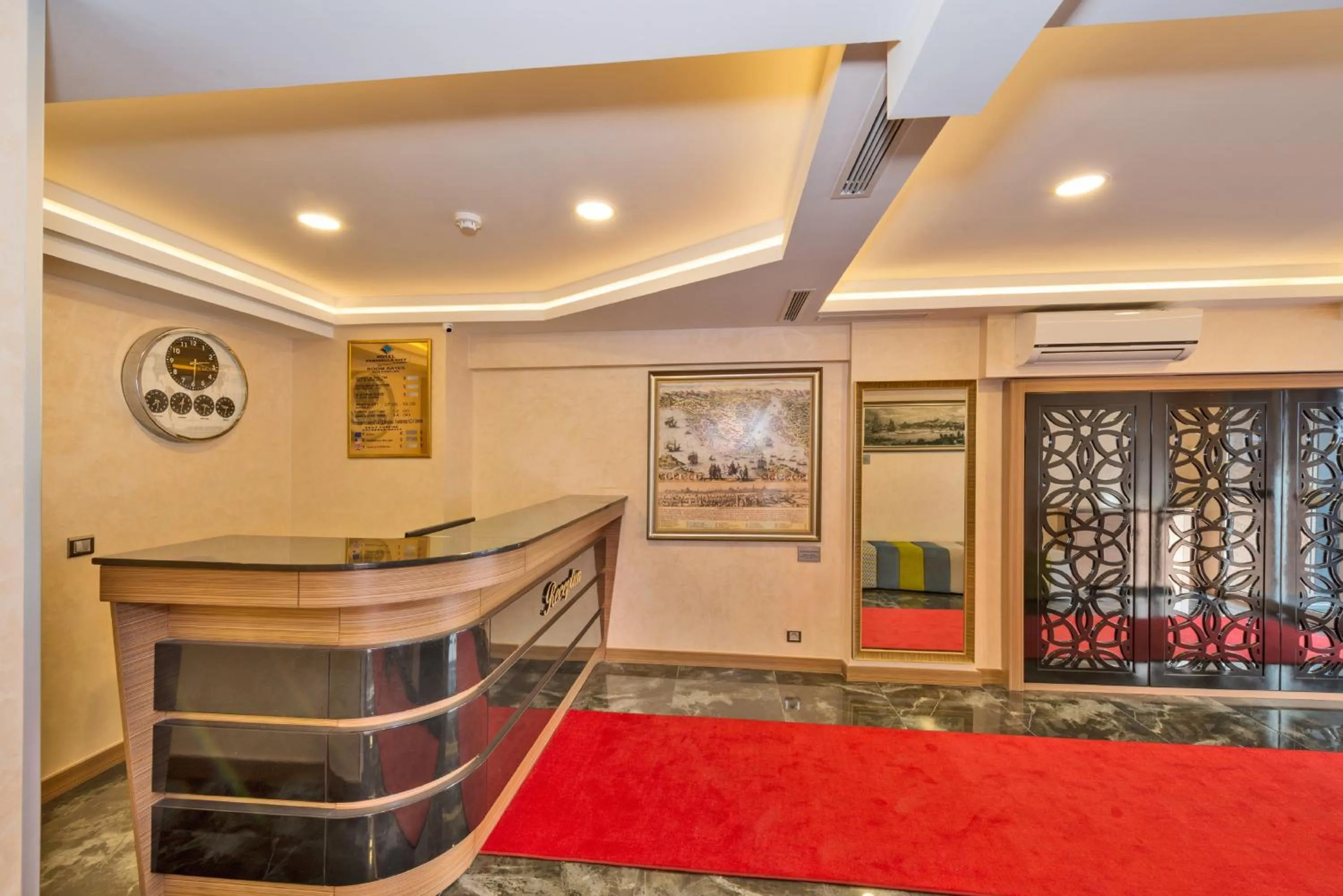 Lobby or reception in Floransa City Hotel