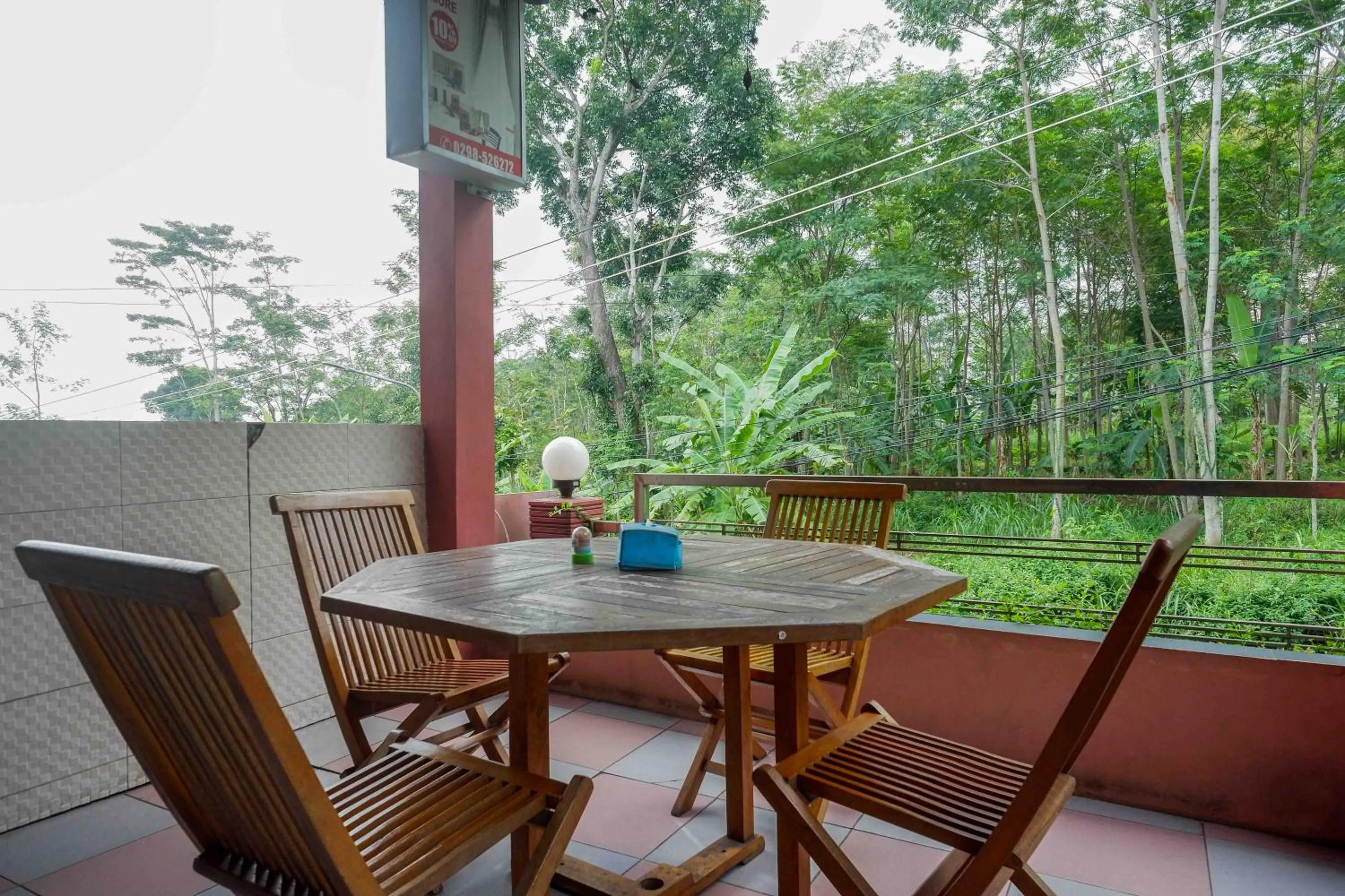 Patio in Urbanview Hotel Bergas Indah Bandungan by RedDoorz