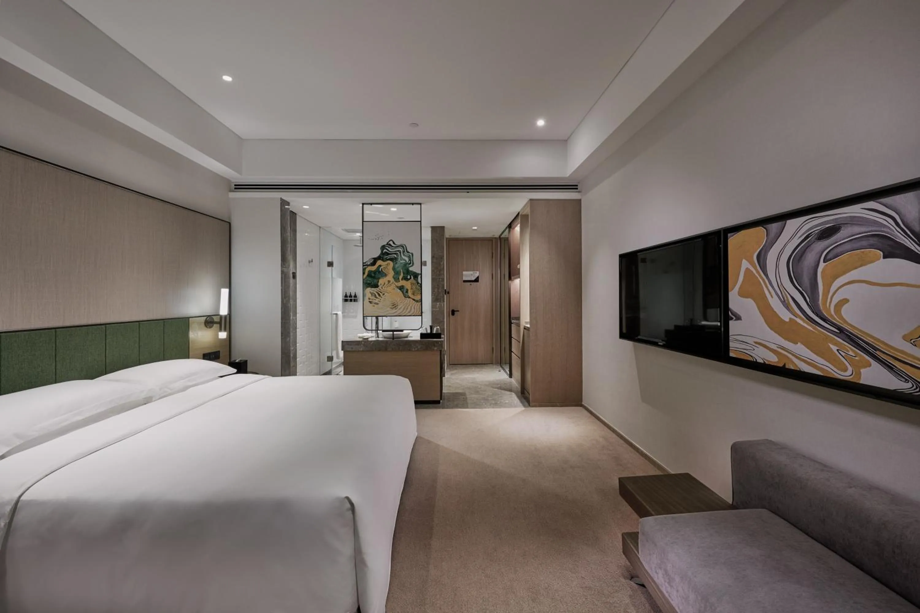 Photo of the whole room, Bed in Empark Grand Hotel Kunming