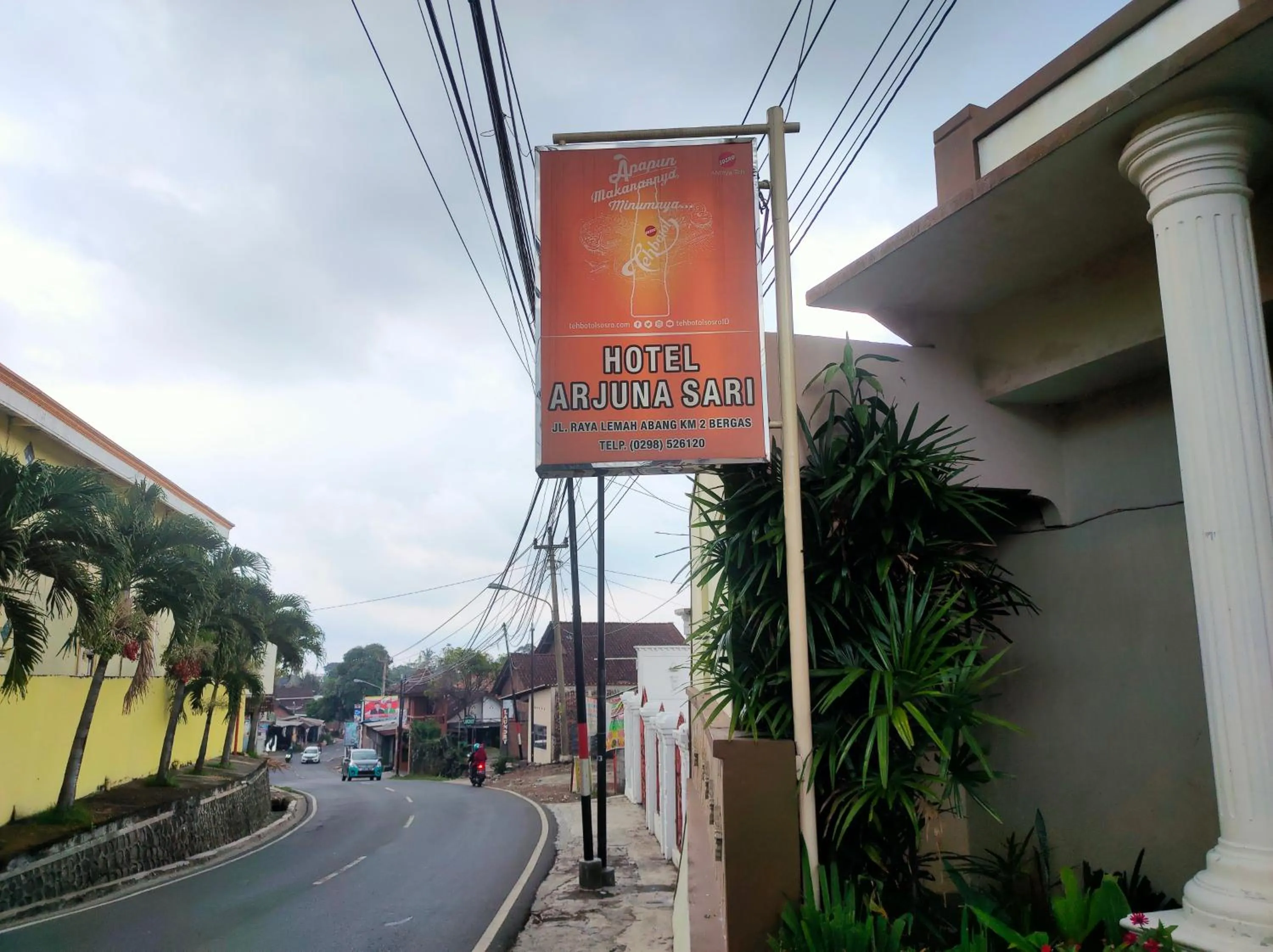 Property logo or sign in Hotel Arjuna Sari Bandungan