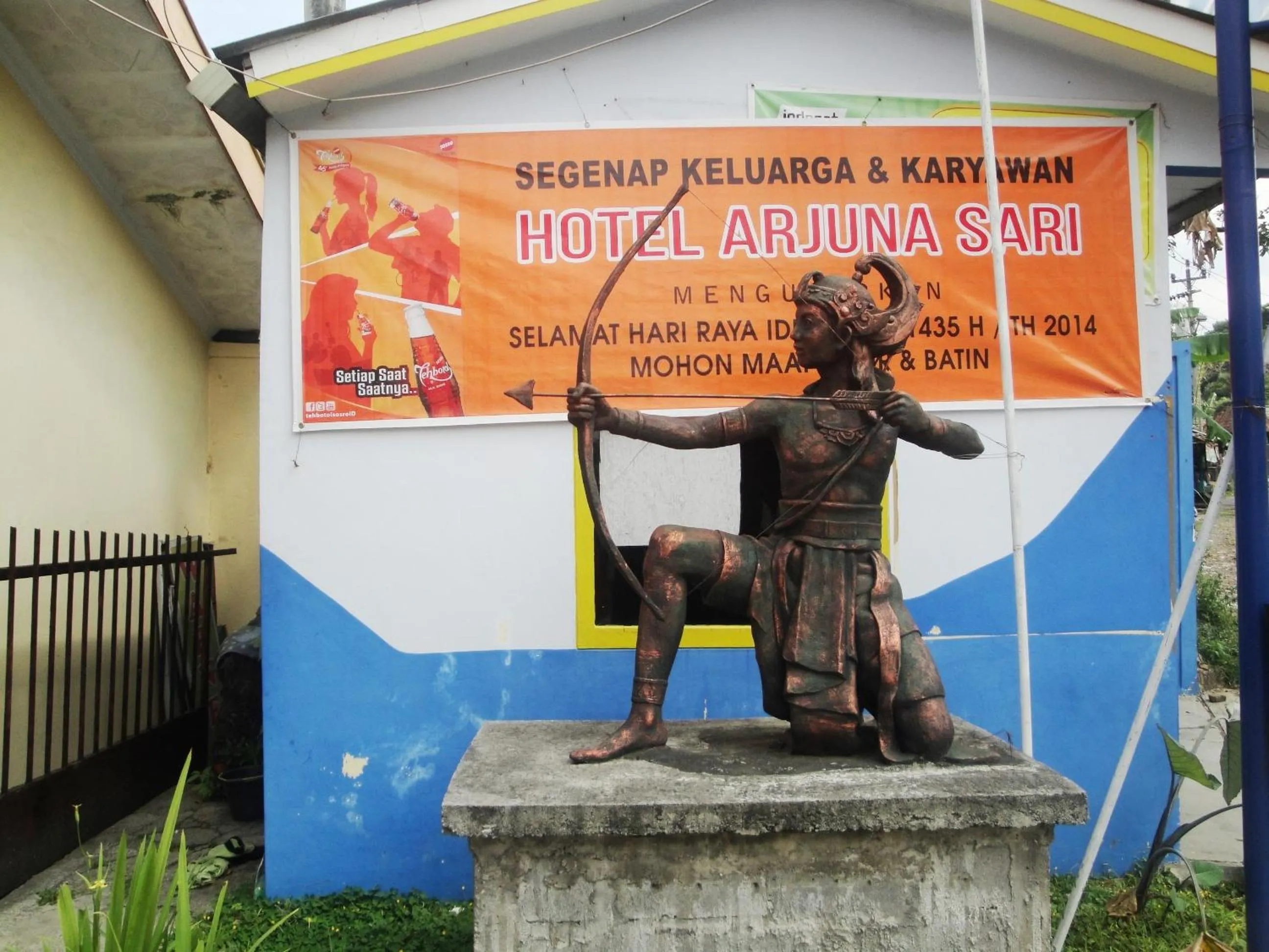 Property logo or sign in Hotel Arjuna Sari Bandungan