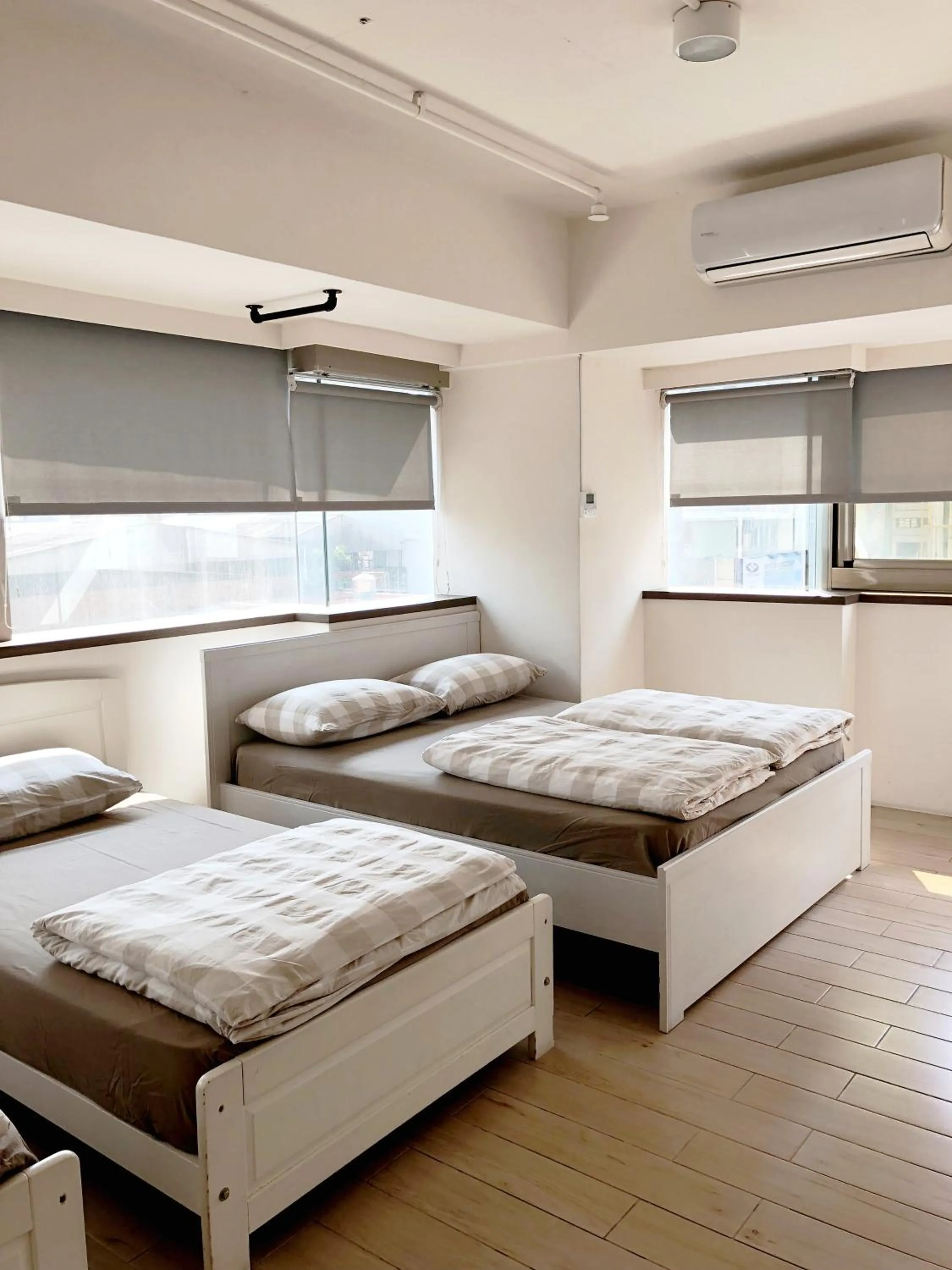 Photo of the whole room, Bed in Ahiruyah Guesthouse