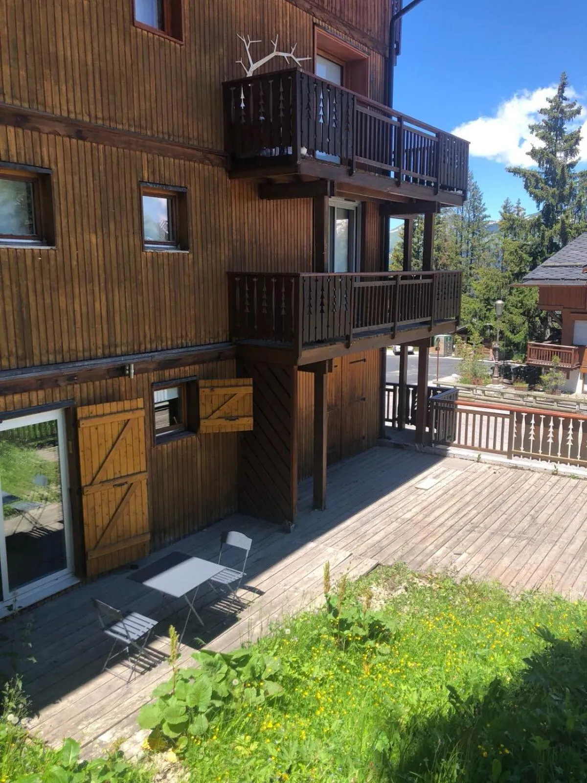 Property building in Sap