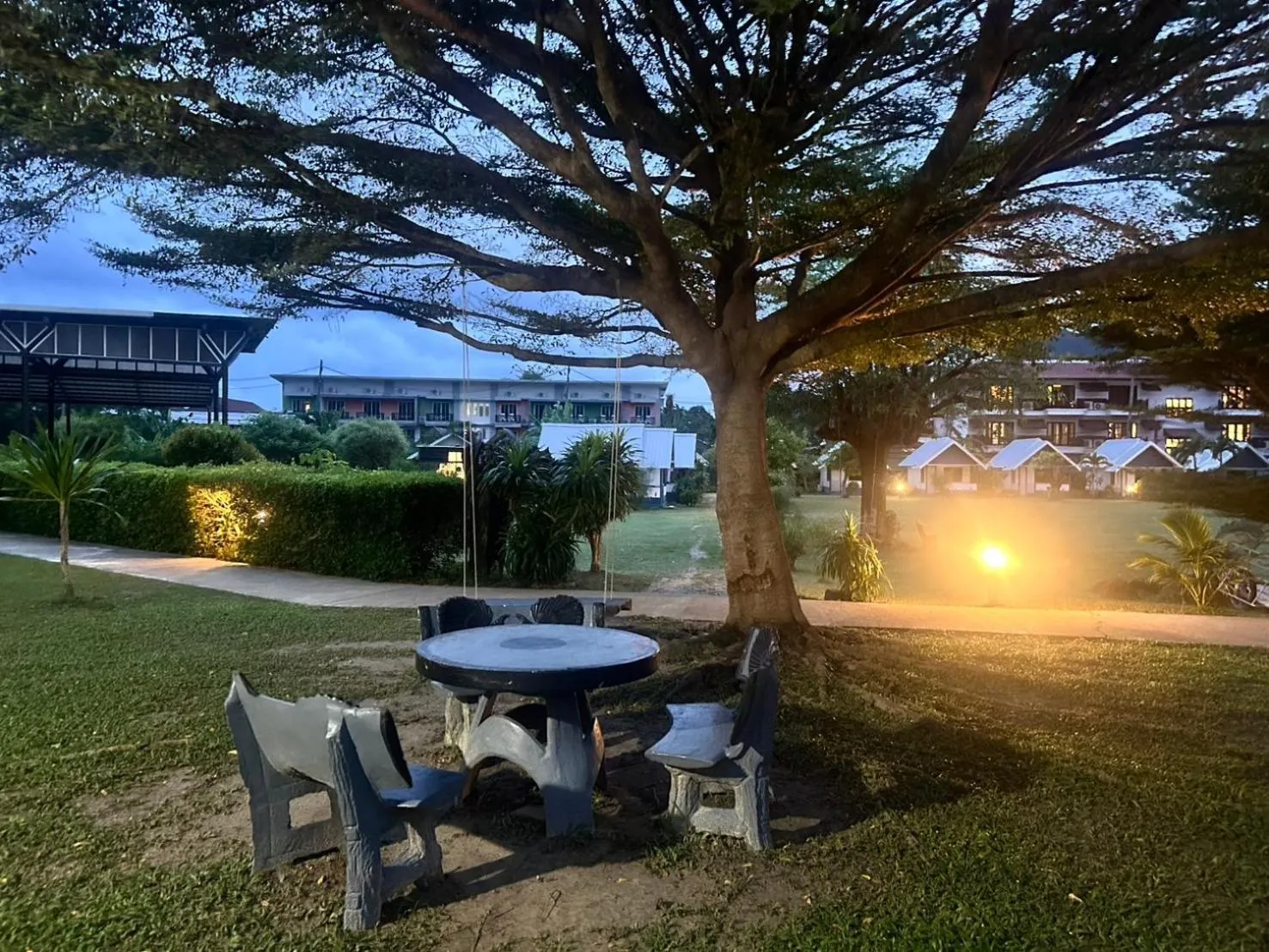 Garden in Gypsy Sea View Resort- Phi Phi Island