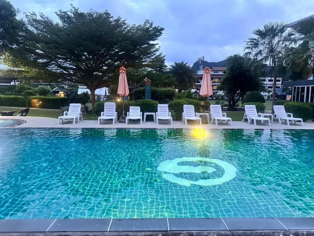 Swimming pool in Gypsy Sea View Resort- Phi Phi Island