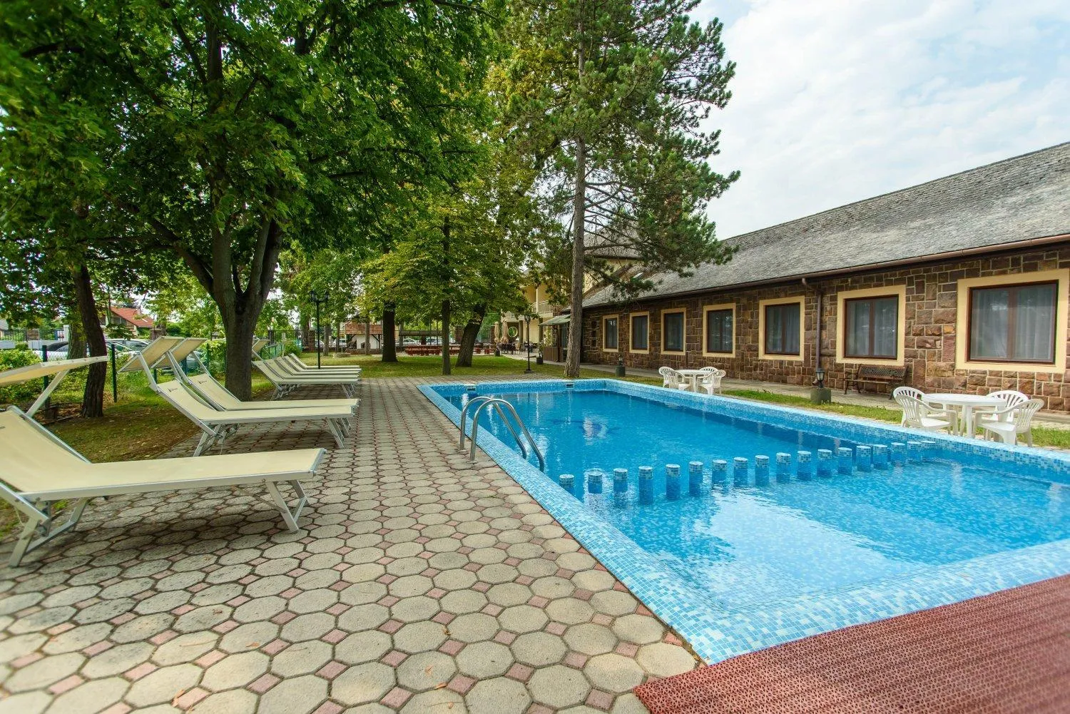 Garden in BL Garden Panzió