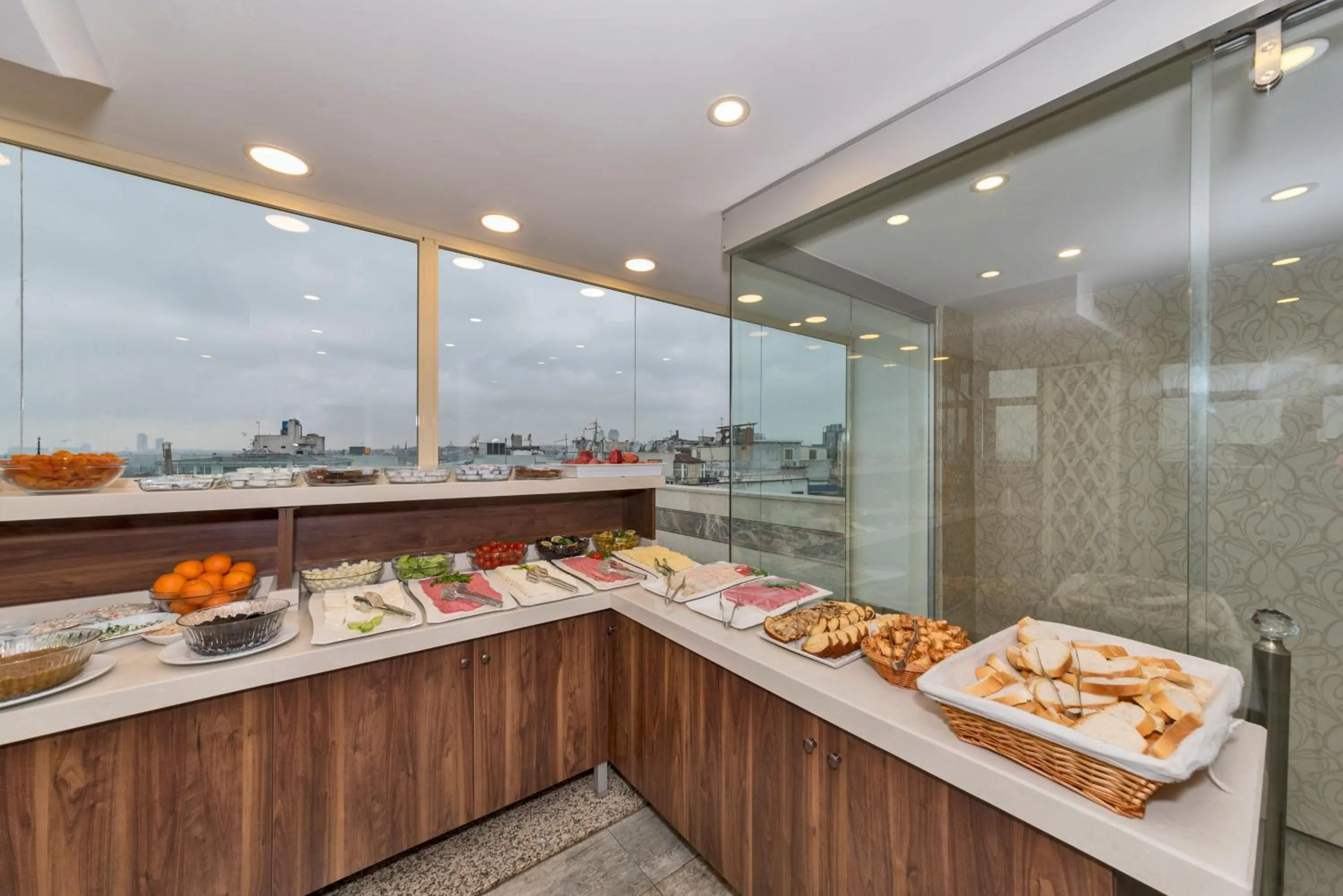 Breakfast in Marcello Hotel