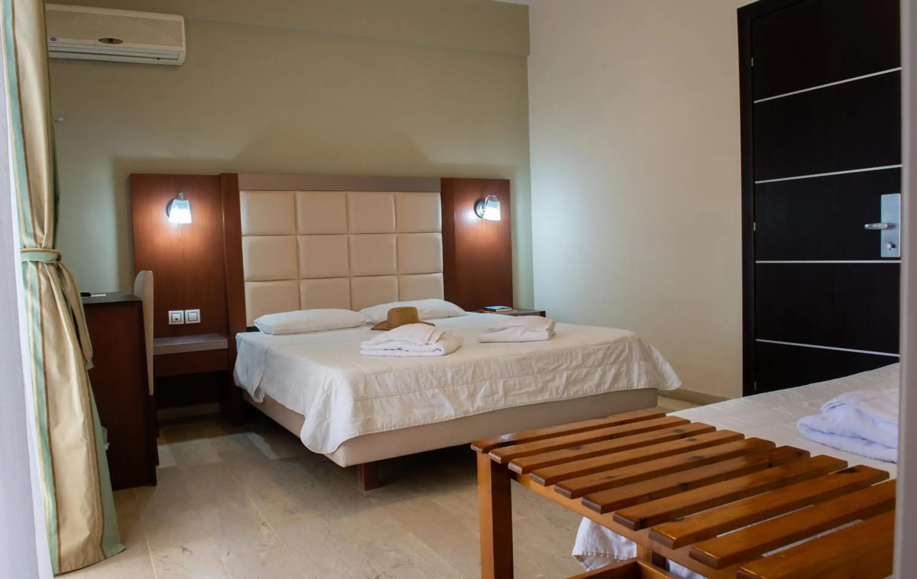 Superior Triple Room in GOLDEN SUN Κokkoni Beach Hotel Superior Triple Room in GOLDEN SUN Κokkoni Beach Hotel