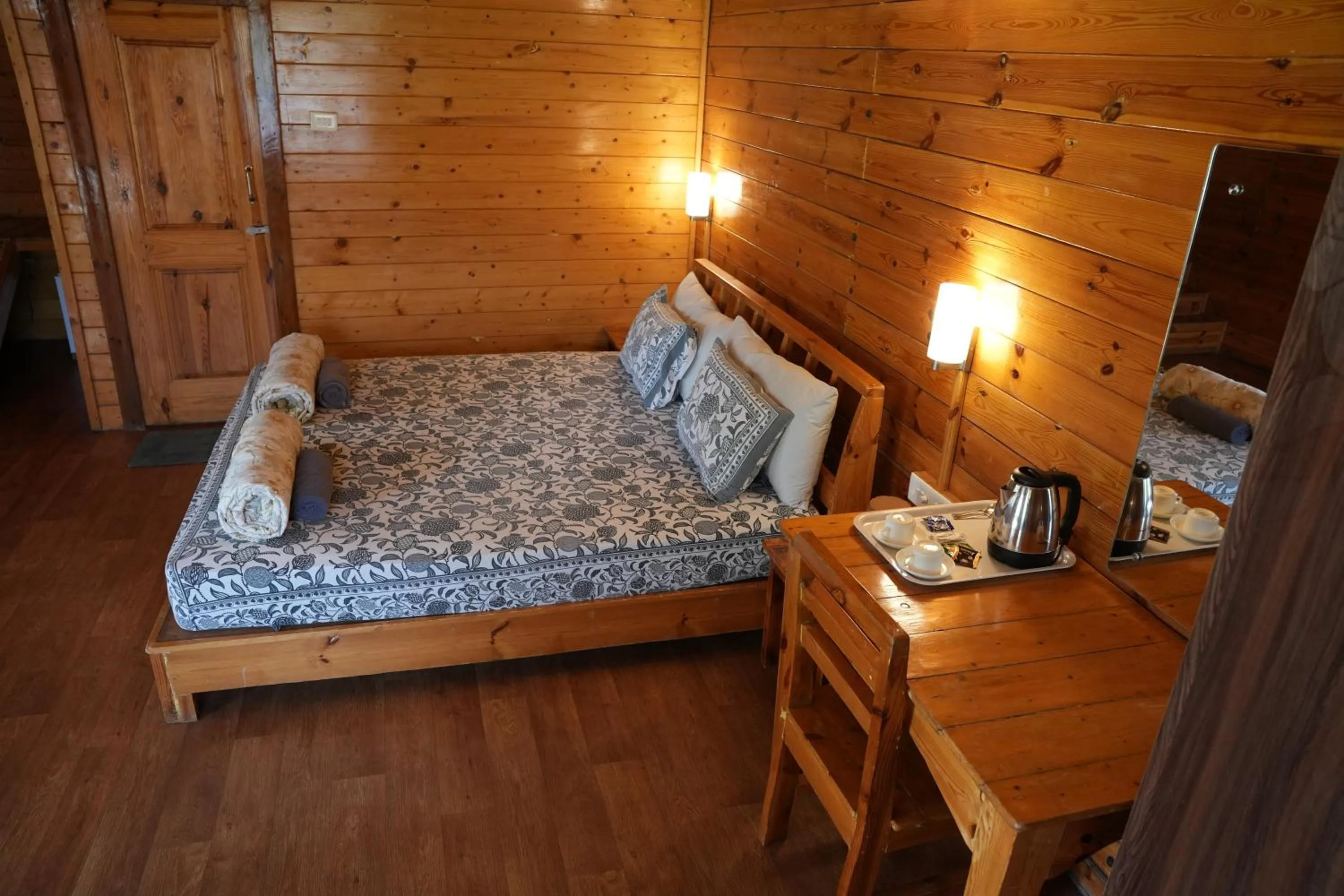 Bed in labdhi Resorts Masinagudi- Stag Groups not allowed