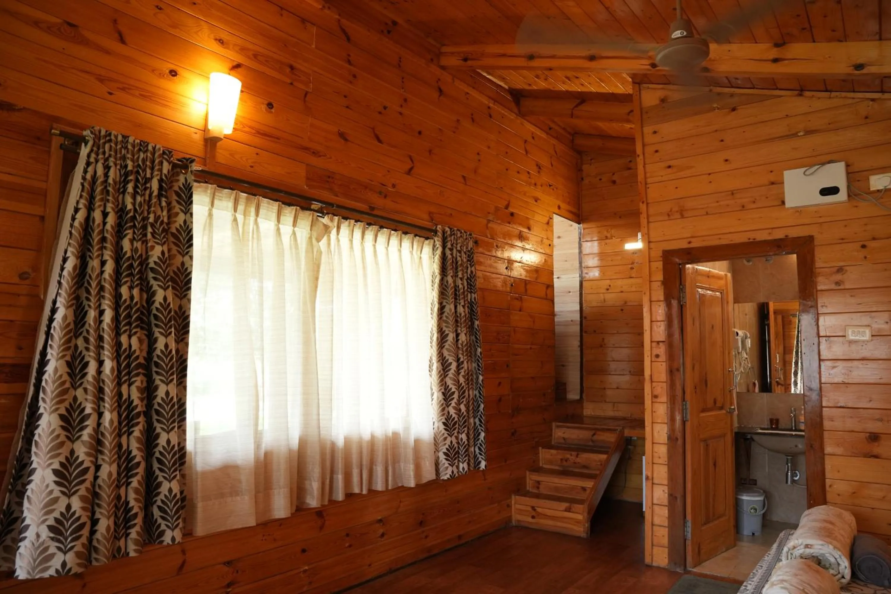 Bed in labdhi Resorts Masinagudi- Stag Groups not allowed