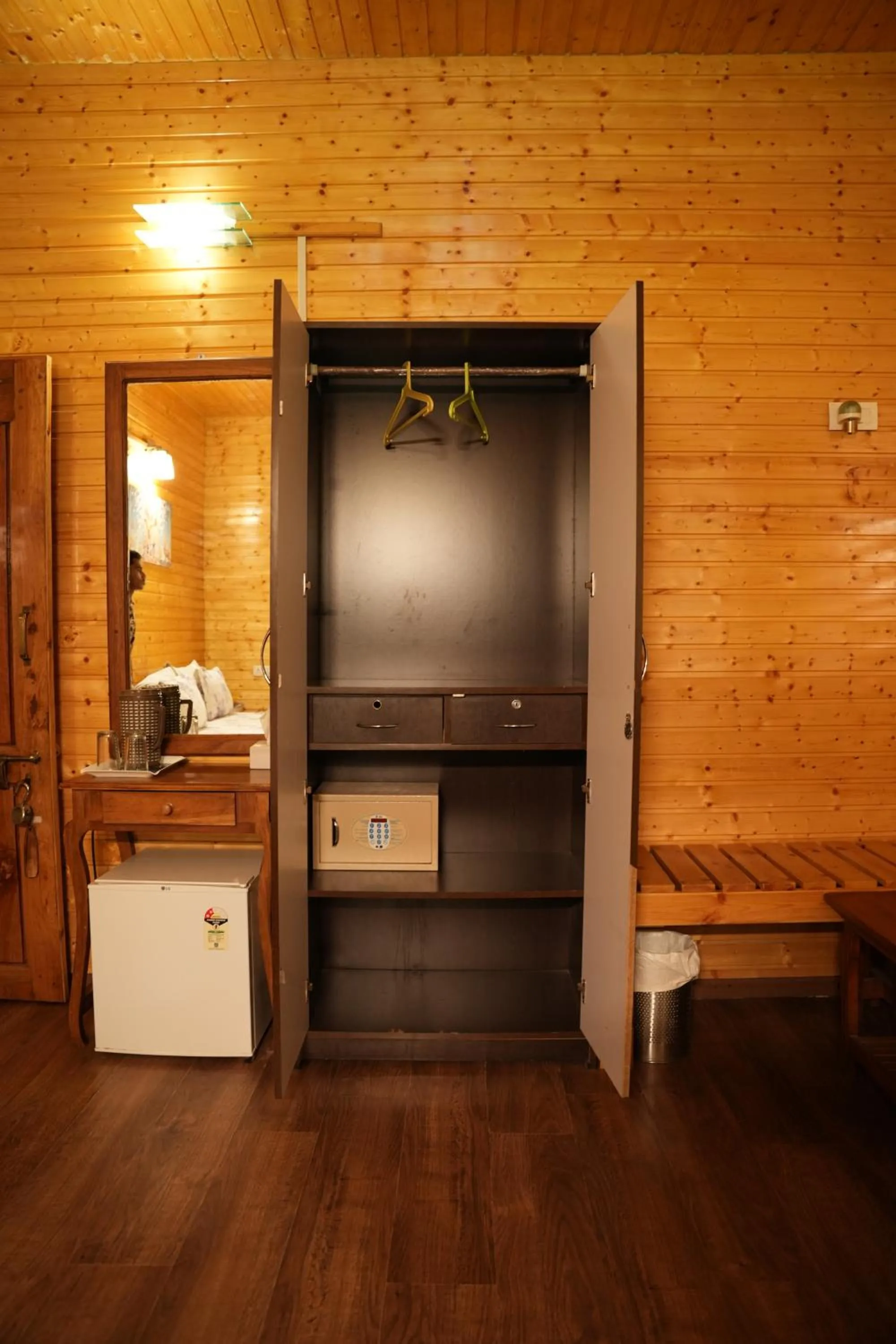 locker in labdhi Resorts Masinagudi- Stag Groups not allowed