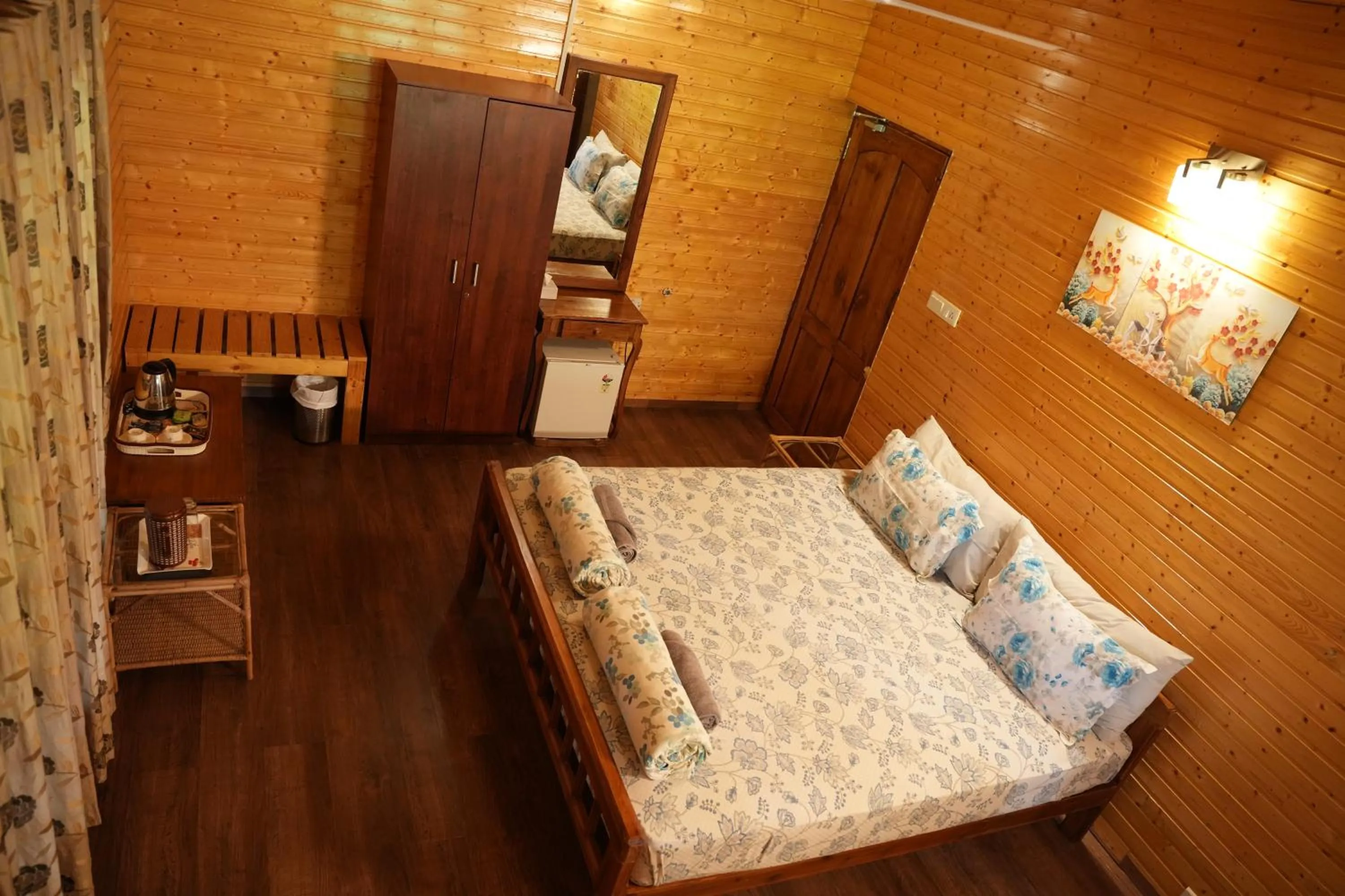 Bed in labdhi Resorts Masinagudi- Stag Groups not allowed