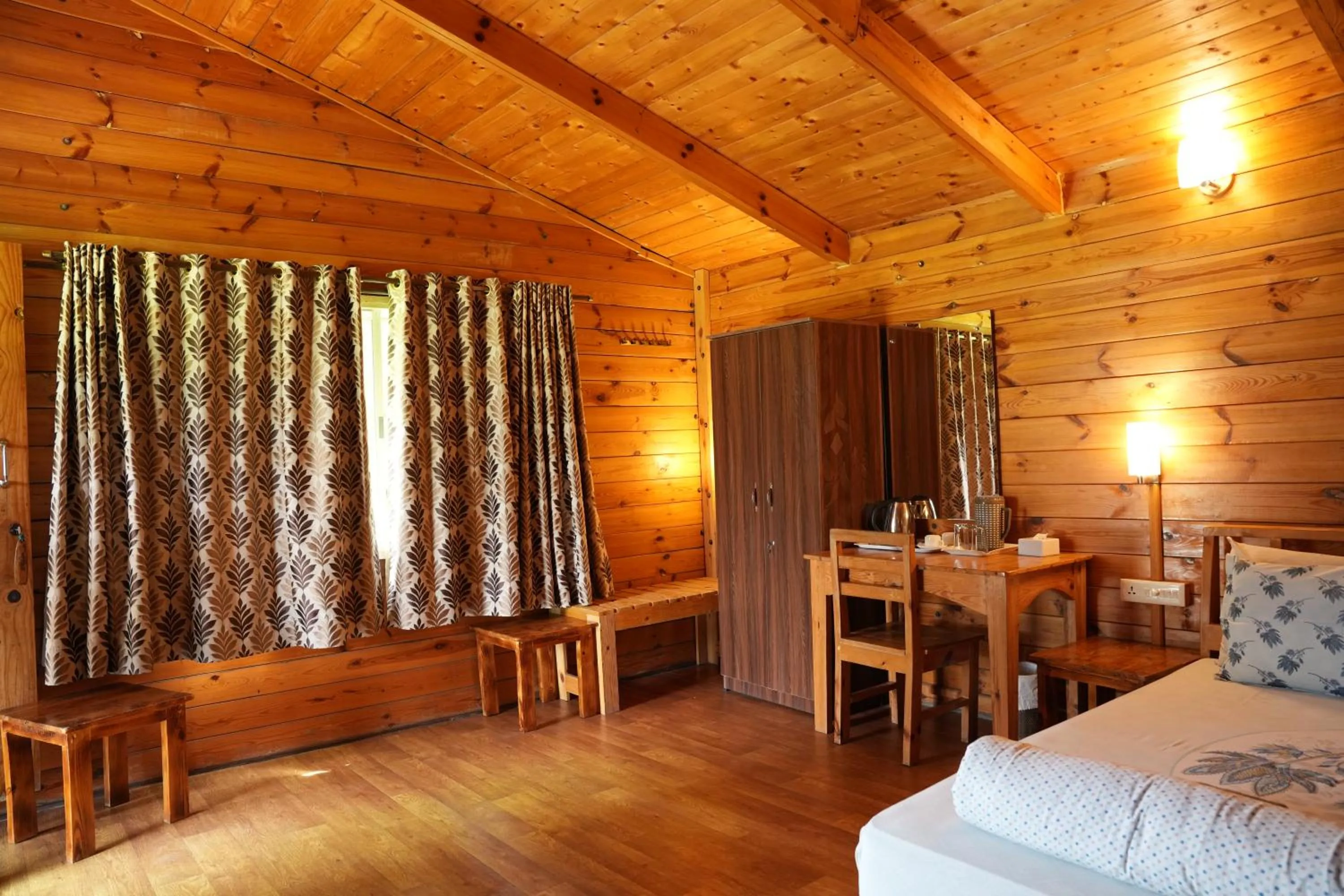 Bed in labdhi Resorts Masinagudi- Stag Groups not allowed