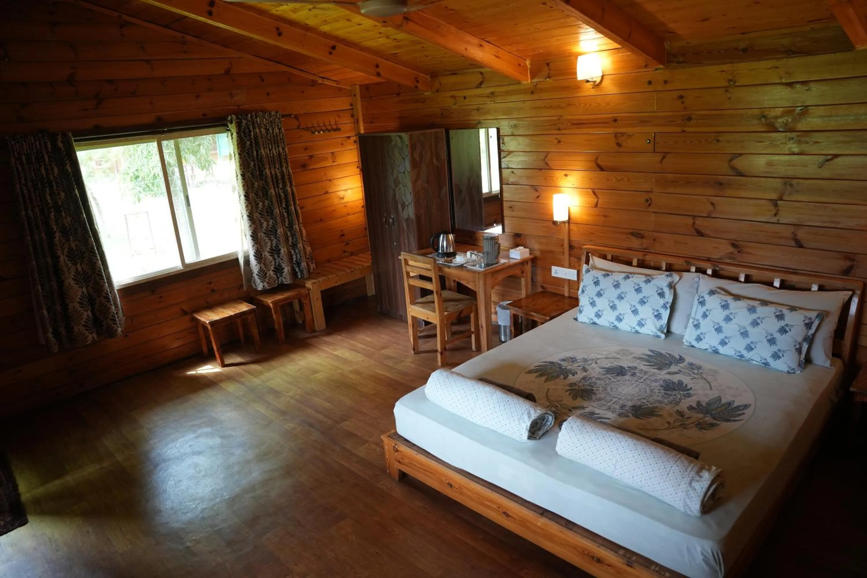 Bed in labdhi Resorts Masinagudi- Stag Groups not allowed