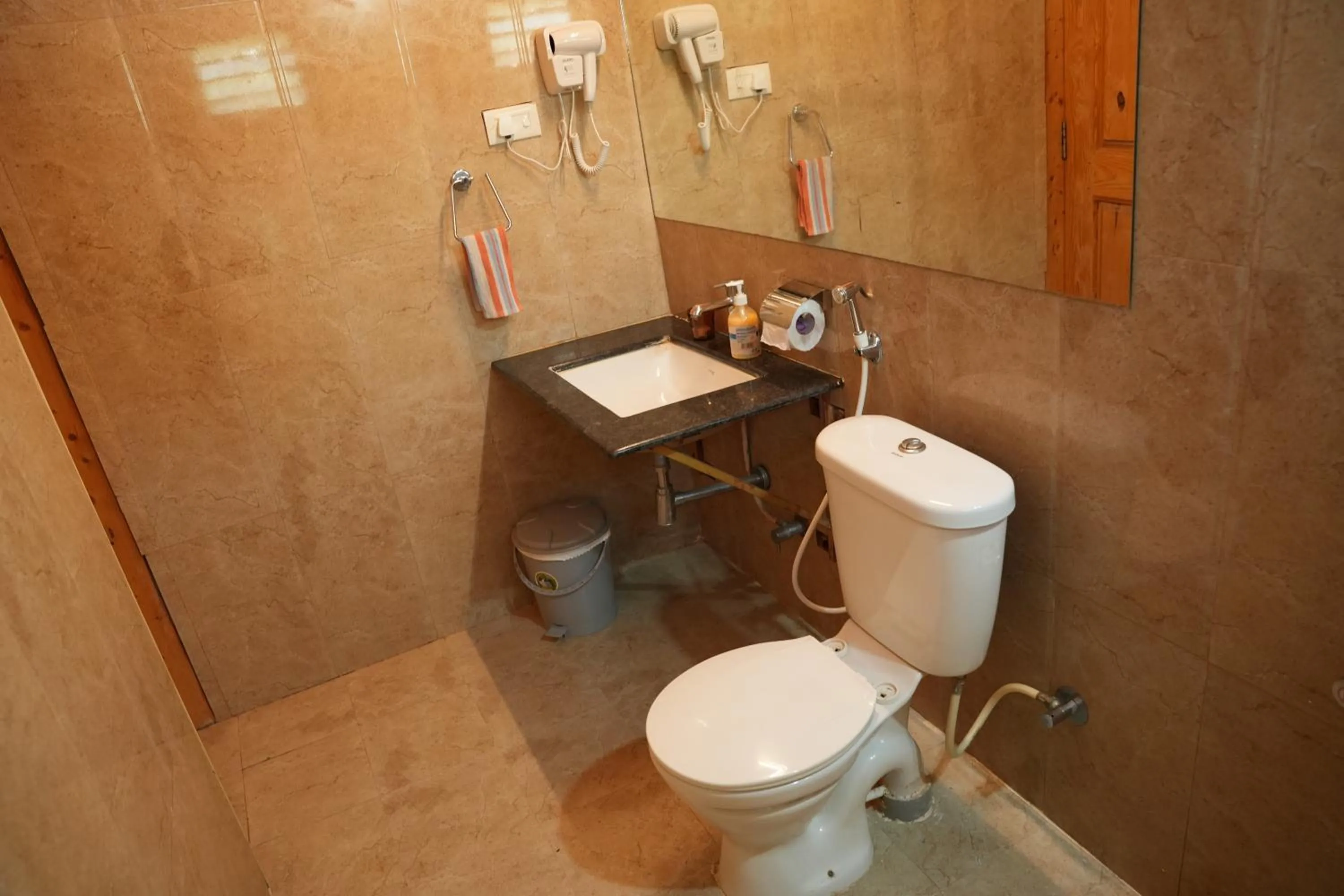 Shower in labdhi Resorts Masinagudi- Stag Groups not allowed