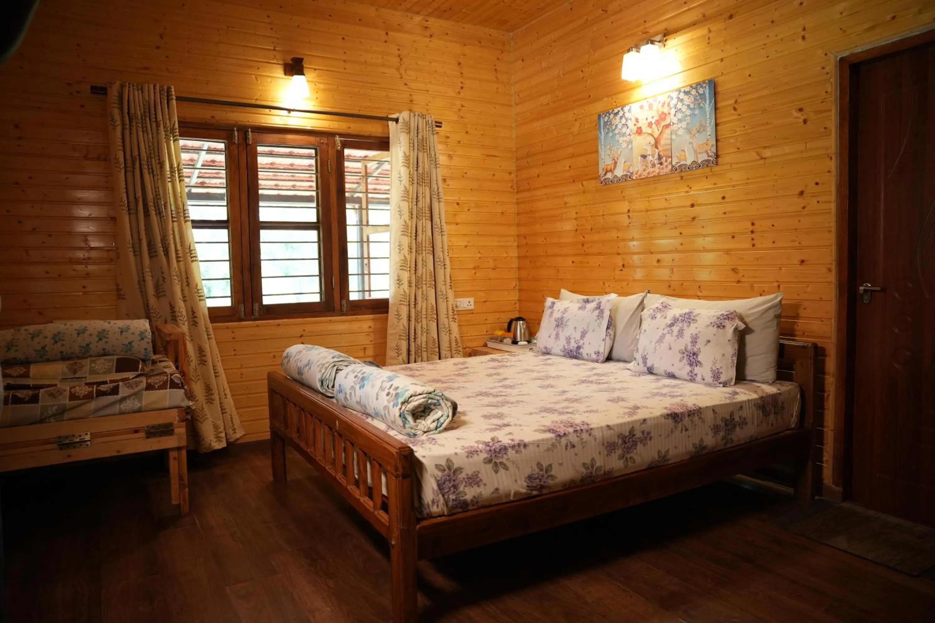Bed in labdhi Resorts Masinagudi- Stag Groups not allowed