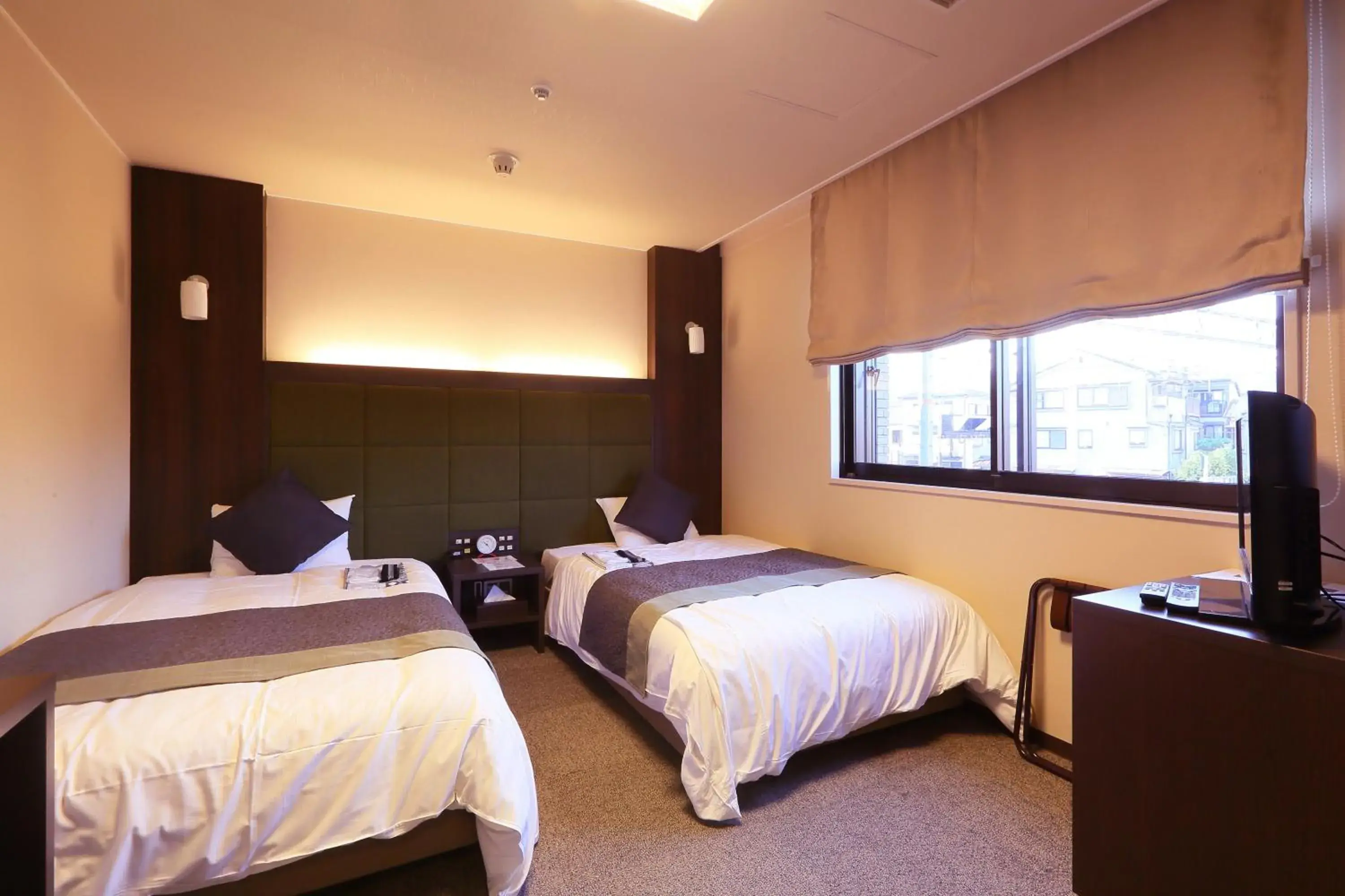 Twin Room - single occupancy - Disability Access in Hotel Binario Saga Arashiyama Twin Room - single occupancy - Disability Access in Hotel Binario Saga Arashiyama