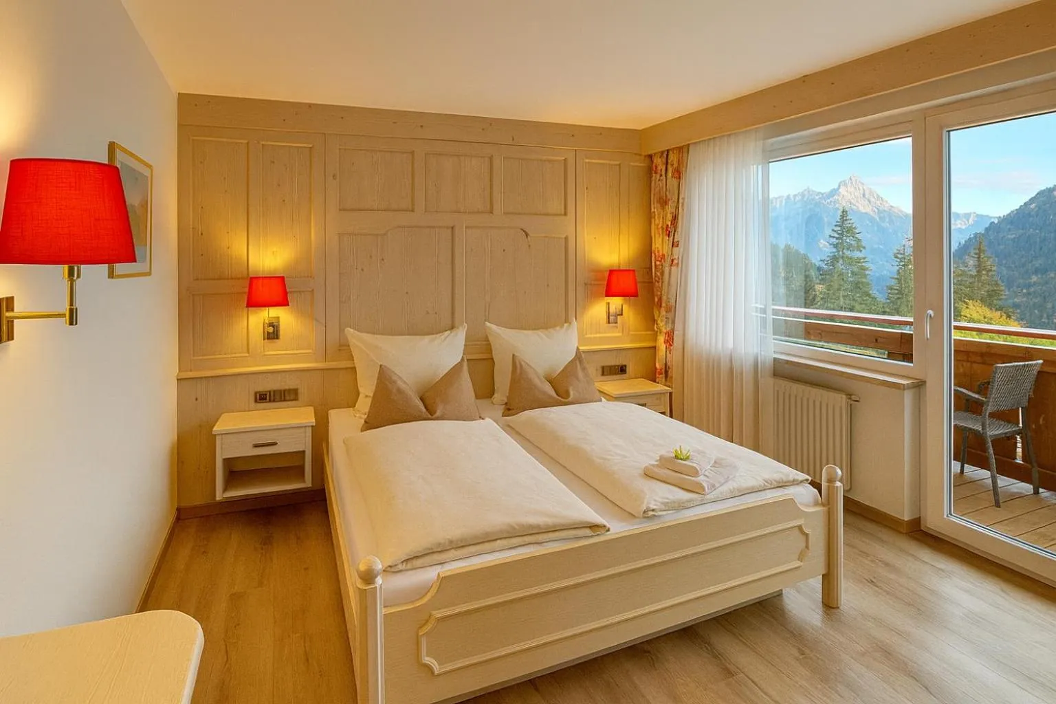 Photo of the whole room, Bed in Hotel JMS Holiday Allgäu