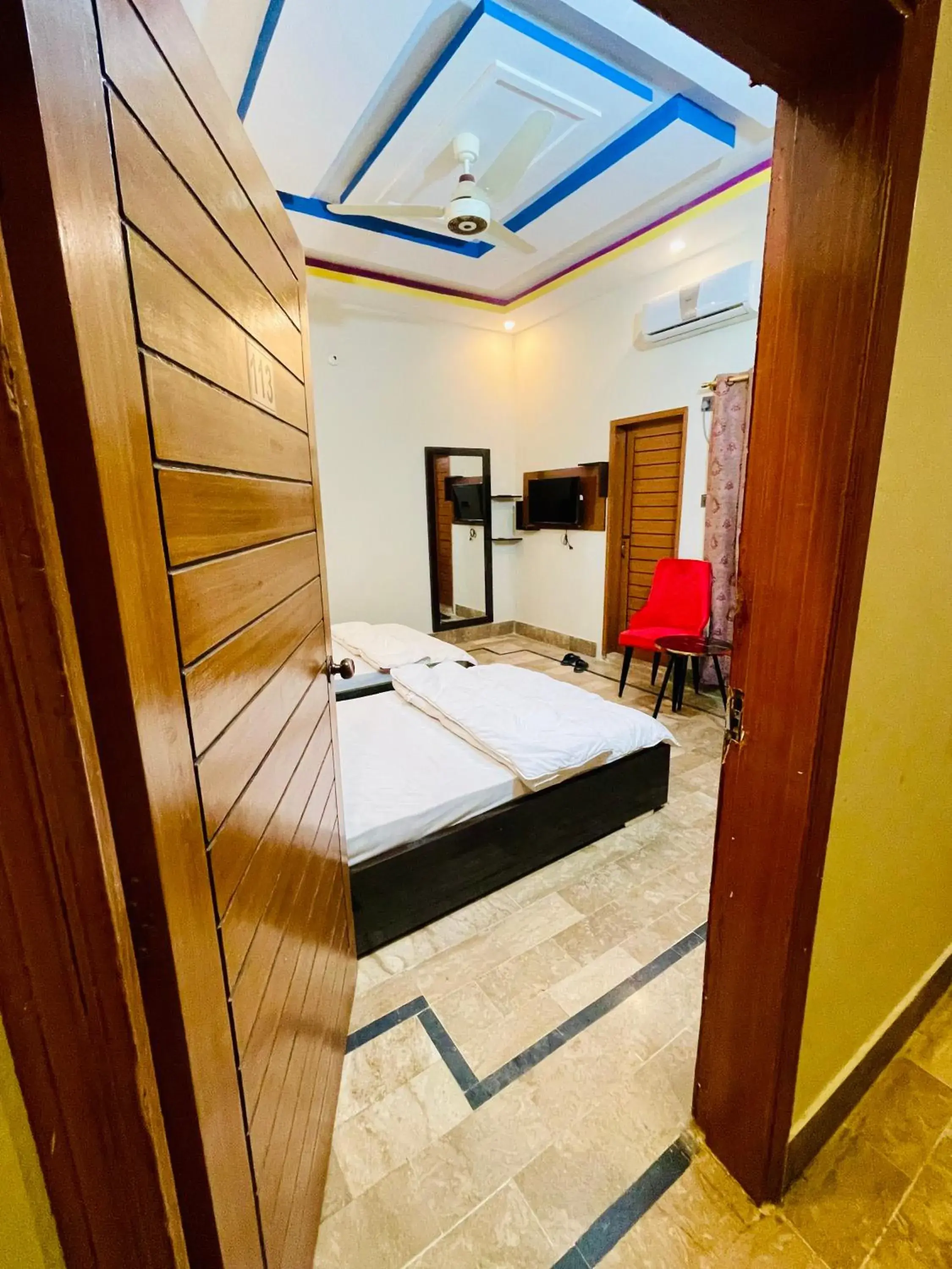 Deluxe Twin Room in Hotel Bed & Rest Airport Deluxe Twin Room in Hotel Bed & Rest Airport