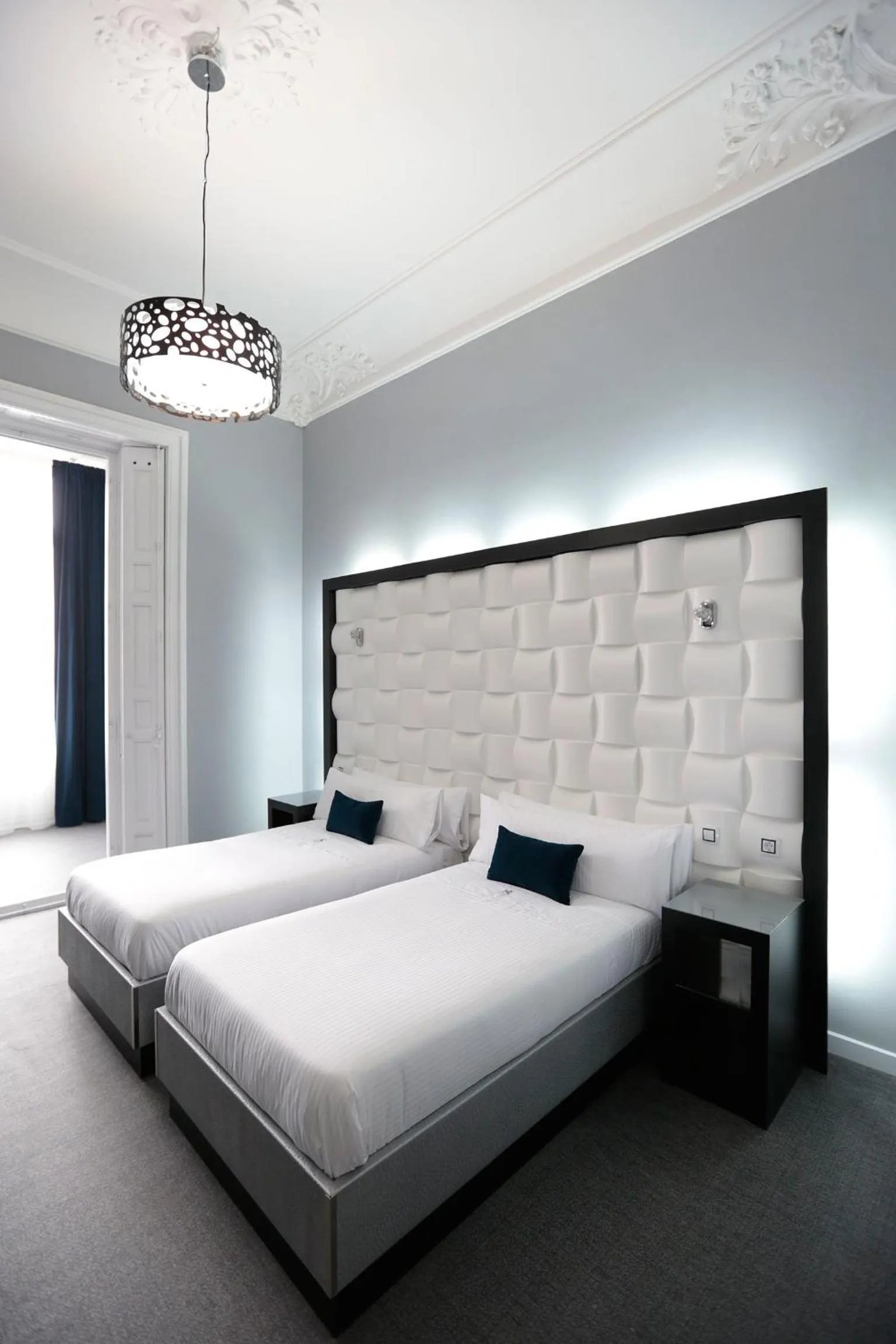 Photo of the whole room, Bed in Amra Barcelona Gran Via
