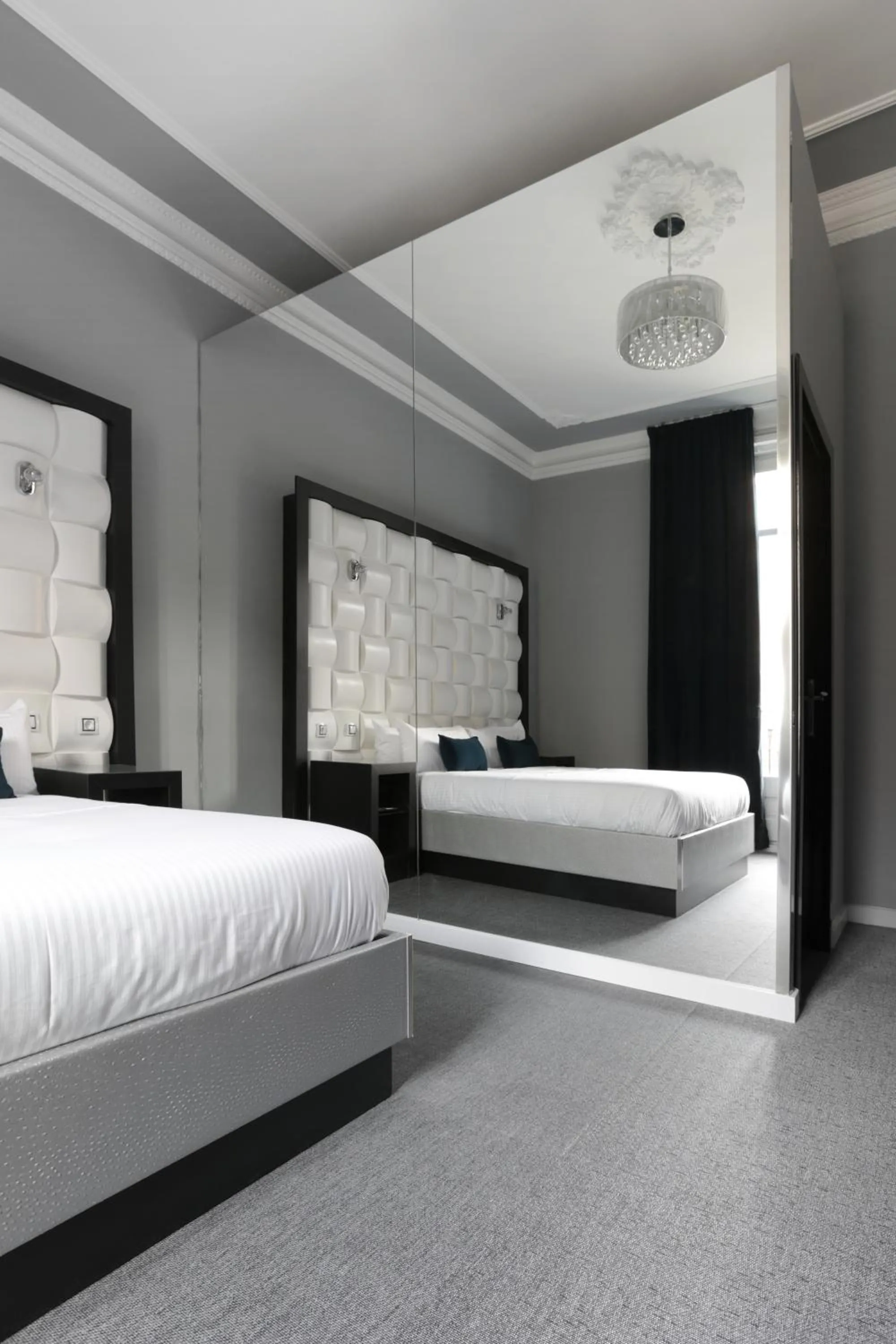 Bed in Amra Barcelona Gran Via