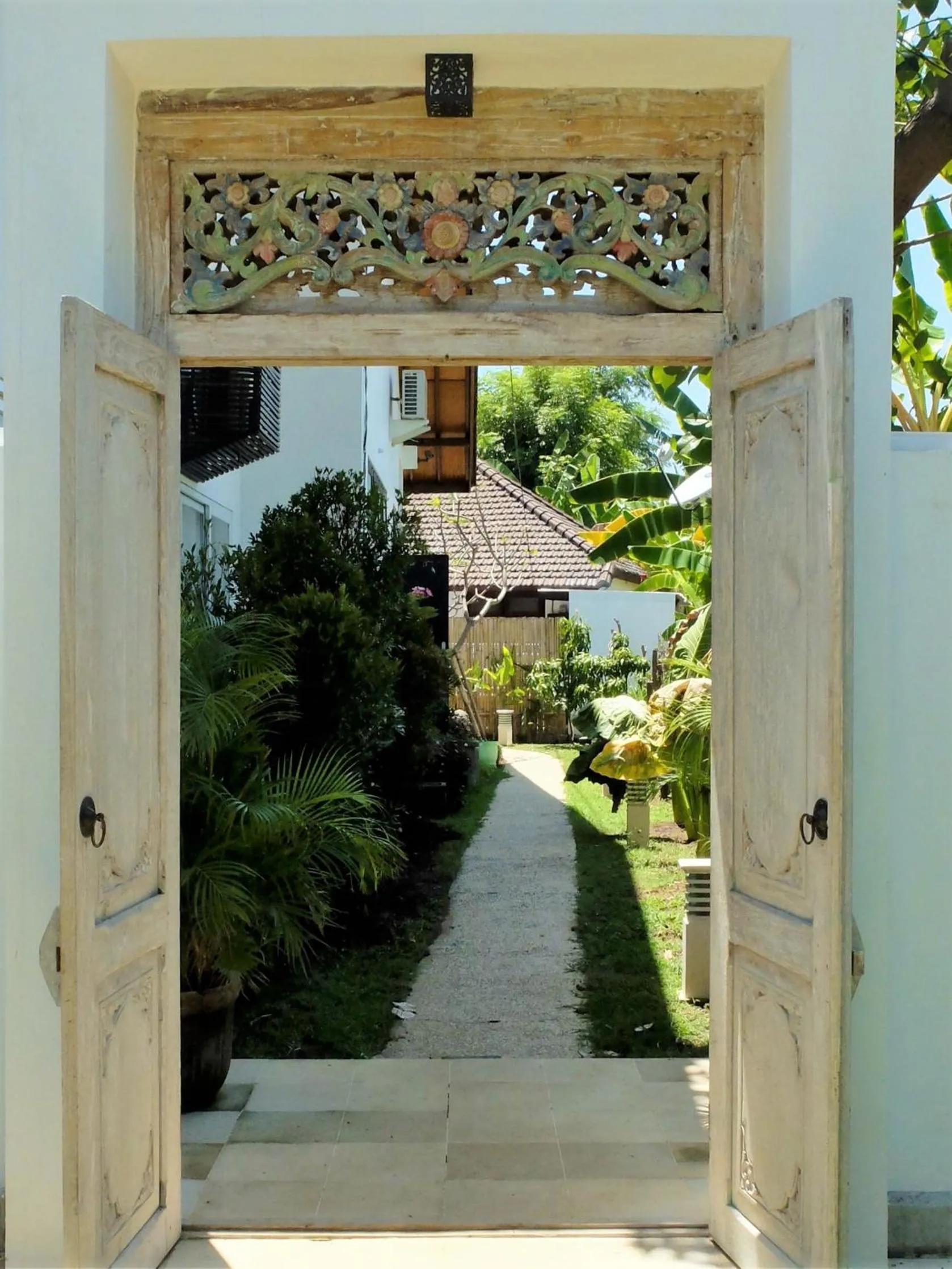 Facade/entrance in Mayo Resort