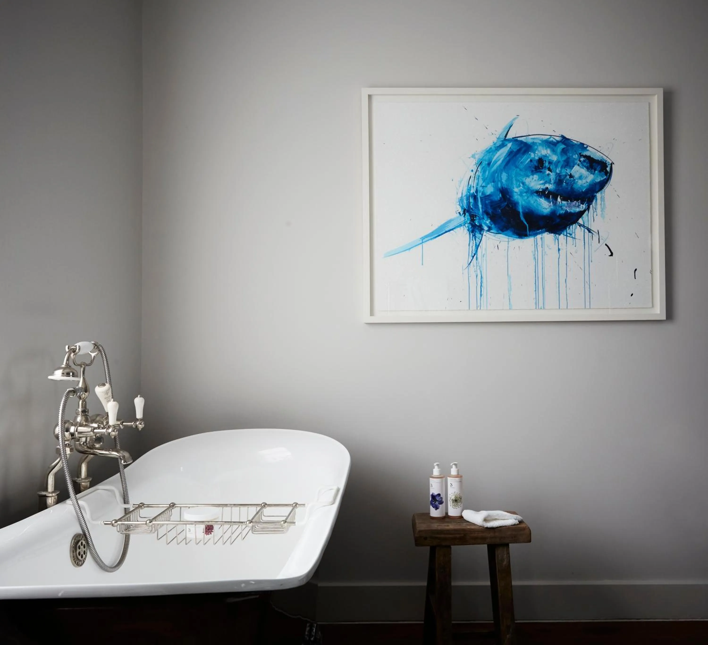 Bathroom in Artist Residence London