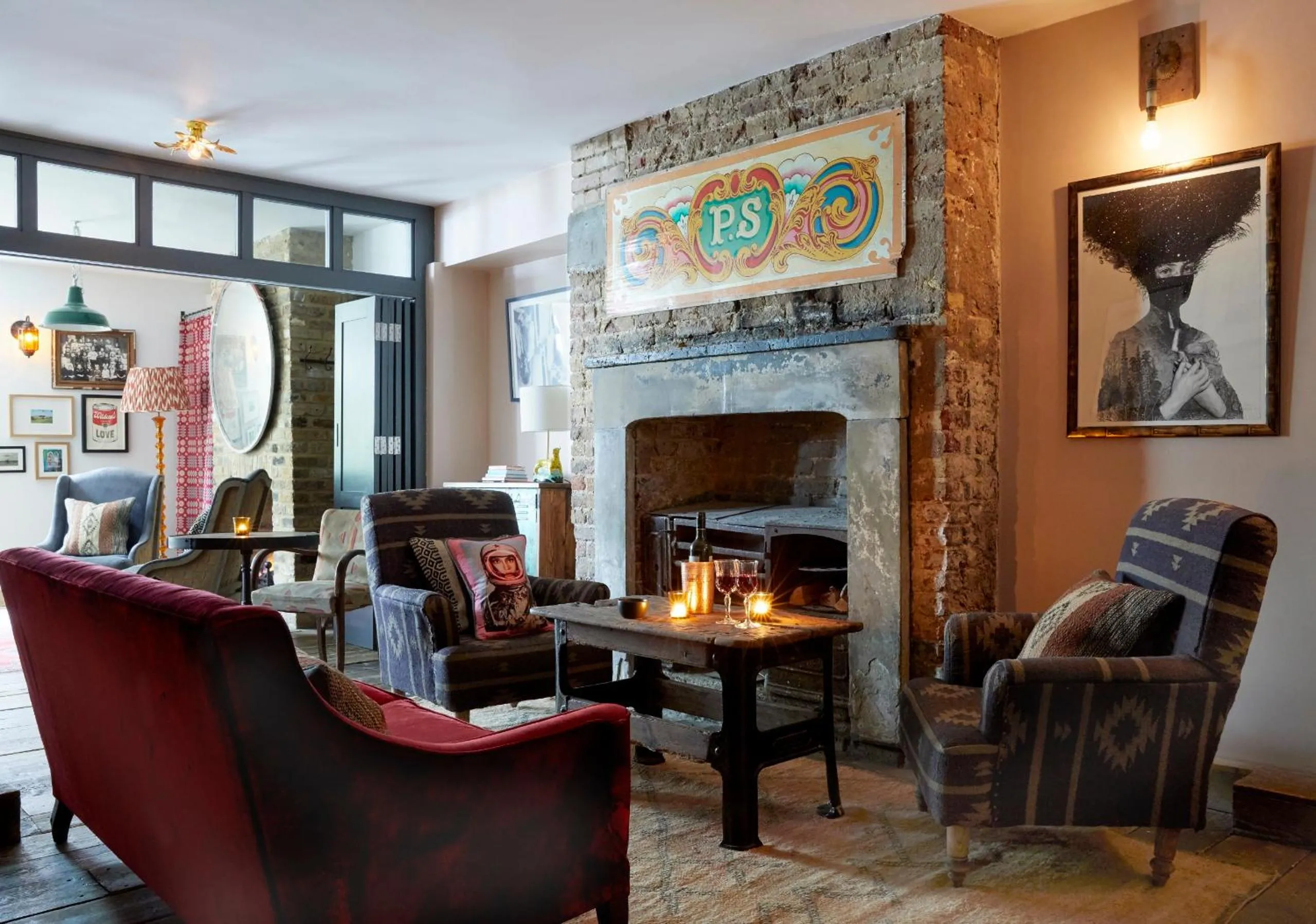 Lounge or bar in Artist Residence London