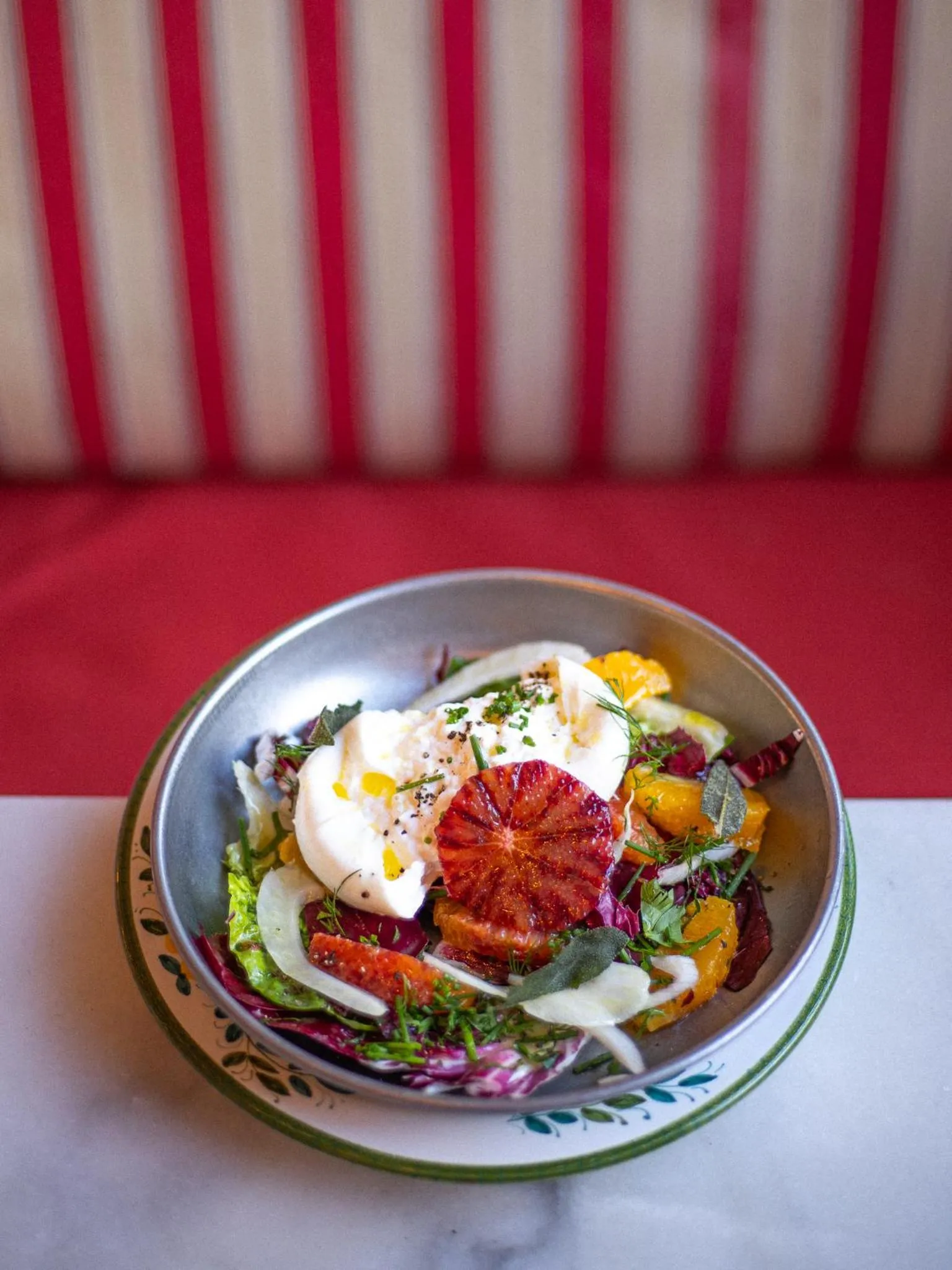 Food and drinks in Artist Residence London