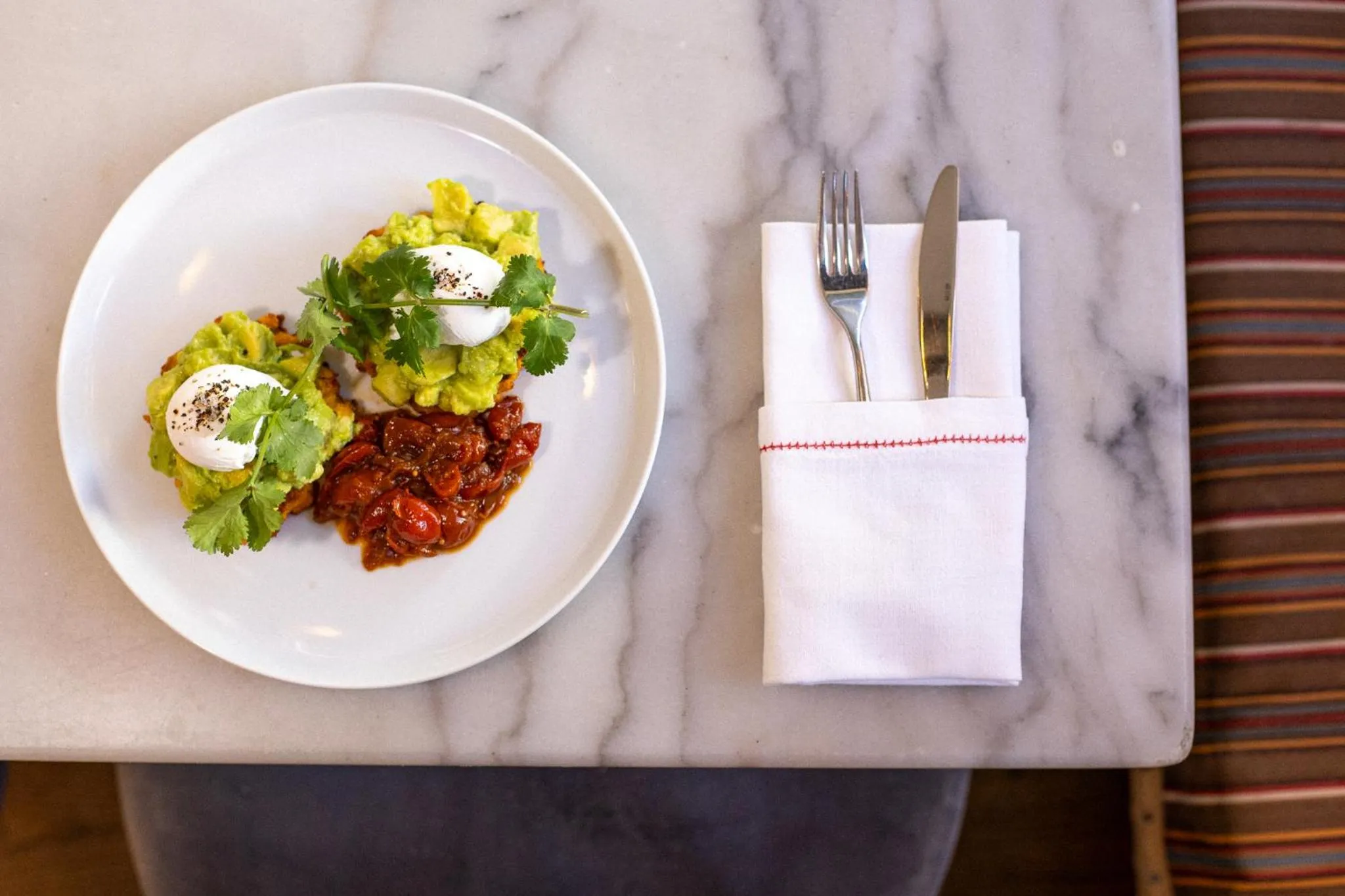 Food and drinks in Artist Residence London