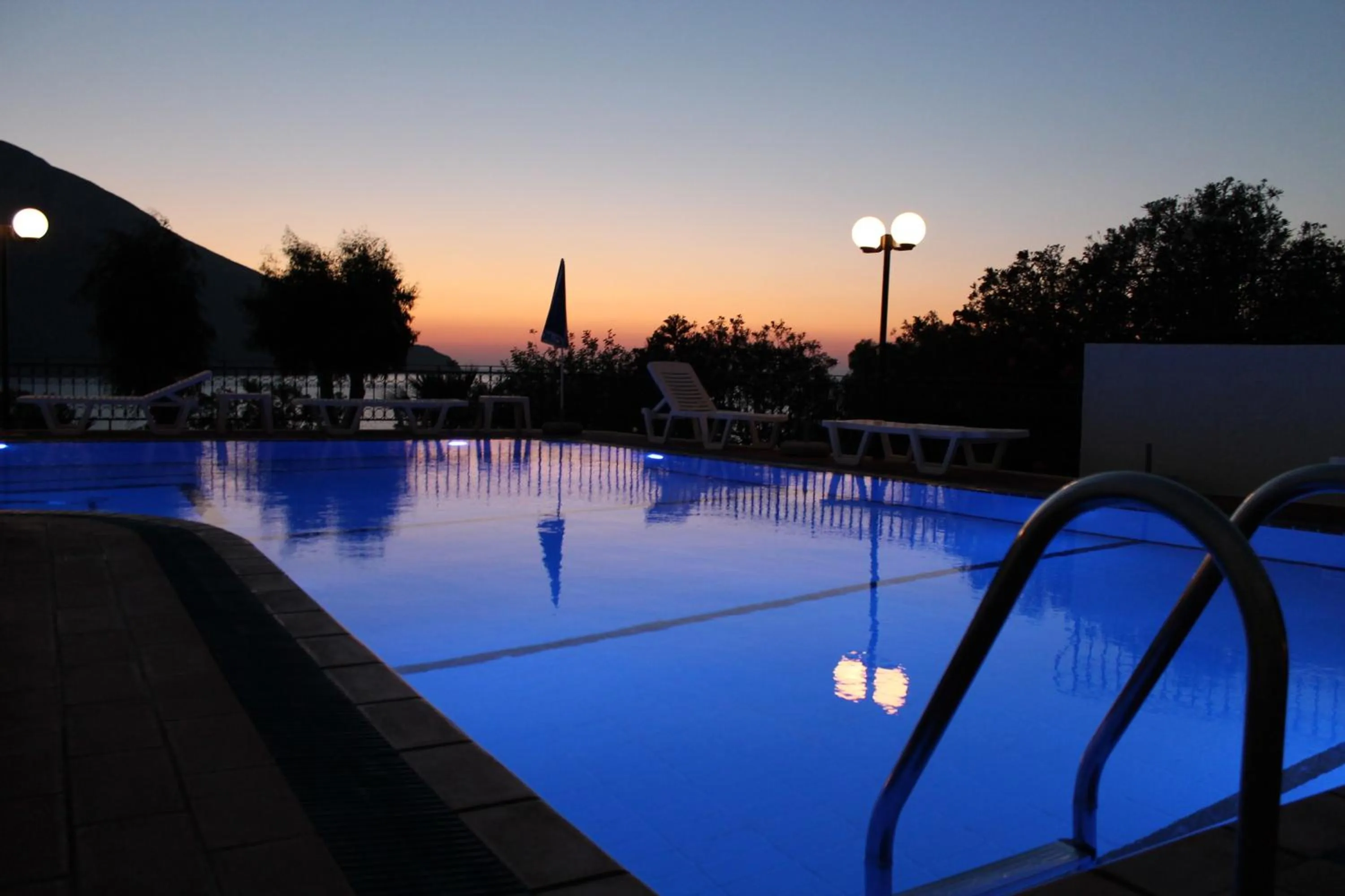 Swimming pool in Hotel Philoxenia