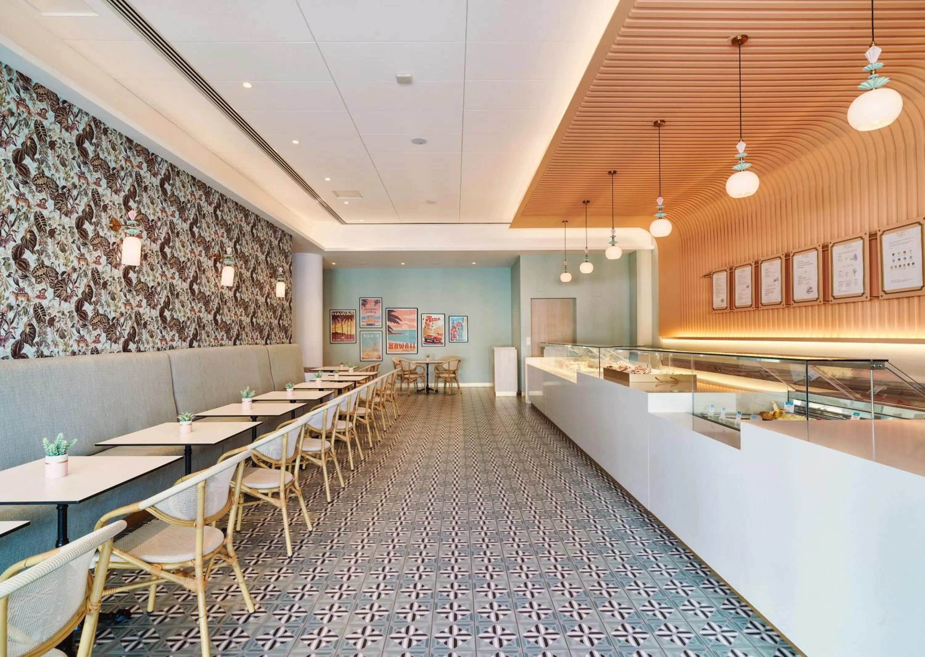 Restaurant/places to eat in Olympic Lagoon Resort Paphos