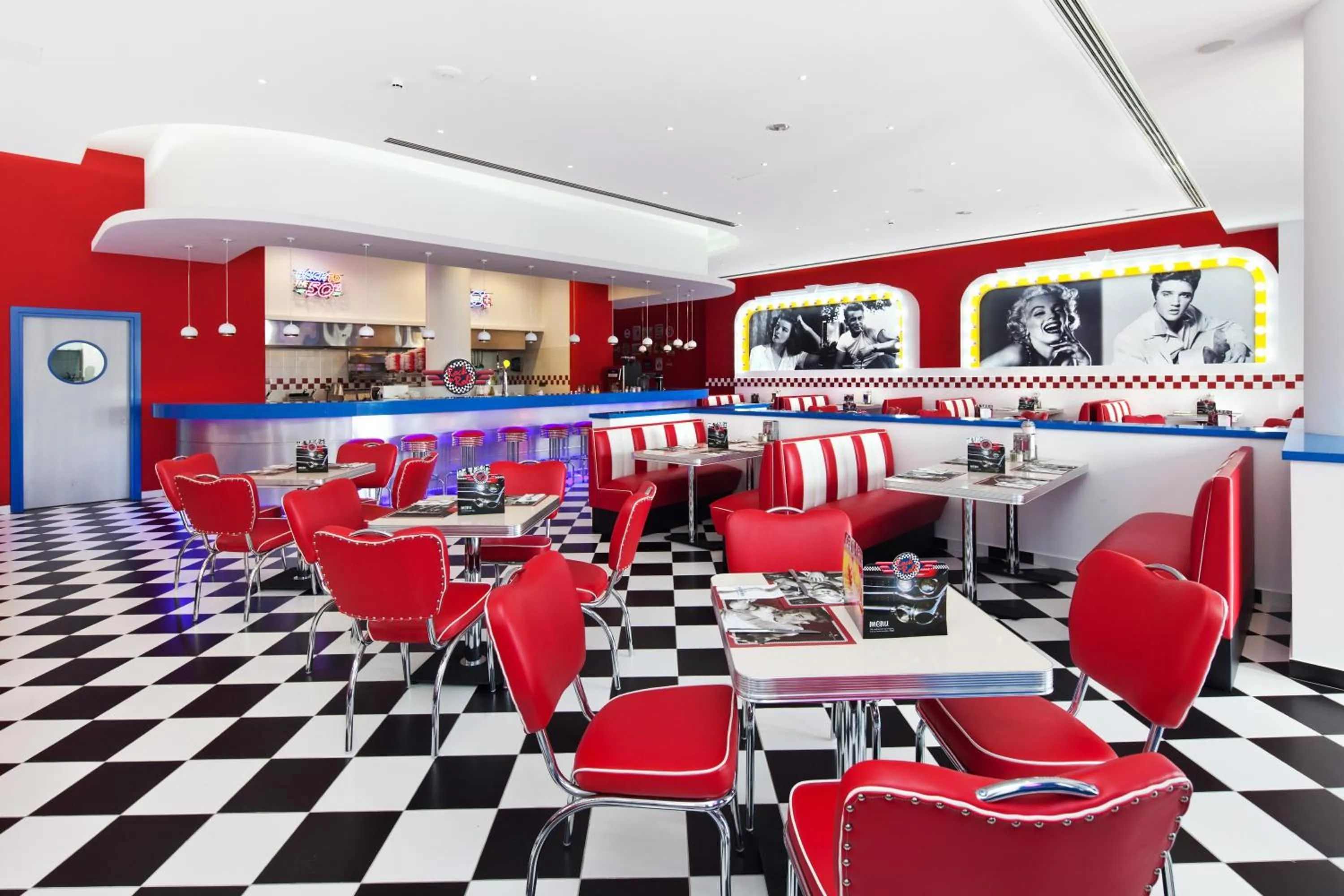 Restaurant/places to eat in Olympic Lagoon Resort Paphos