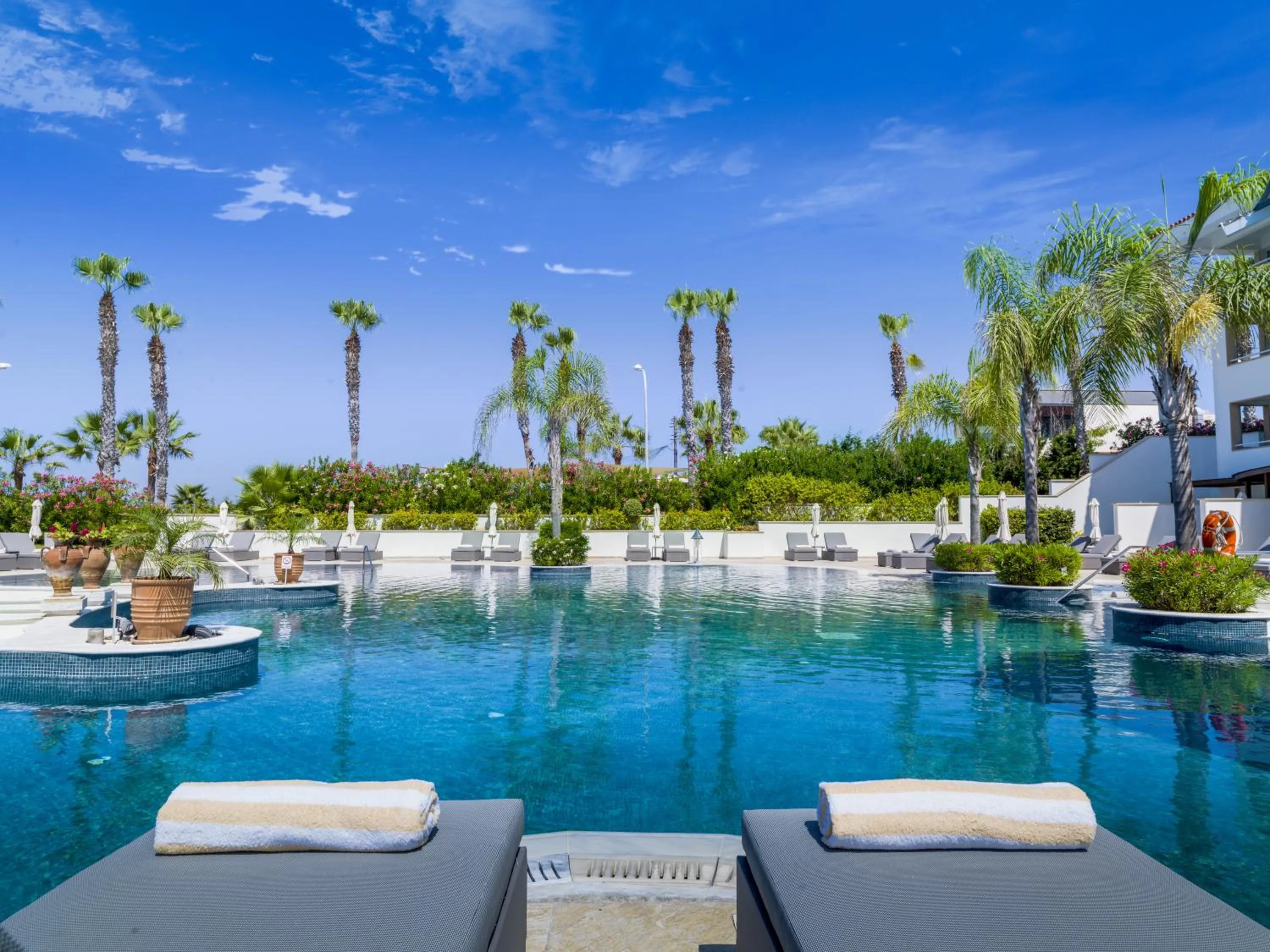 Swimming pool in Olympic Lagoon Resort Paphos