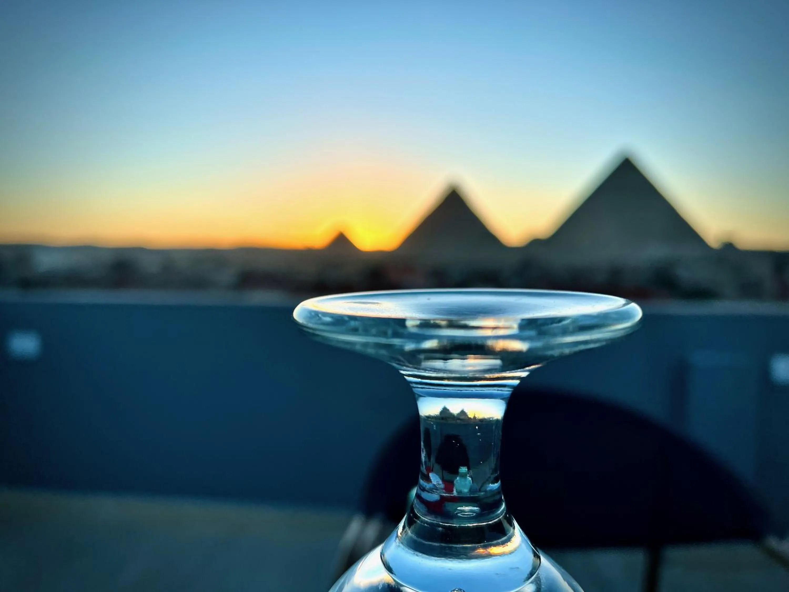 Restaurant/places to eat in Pyramids Hotel