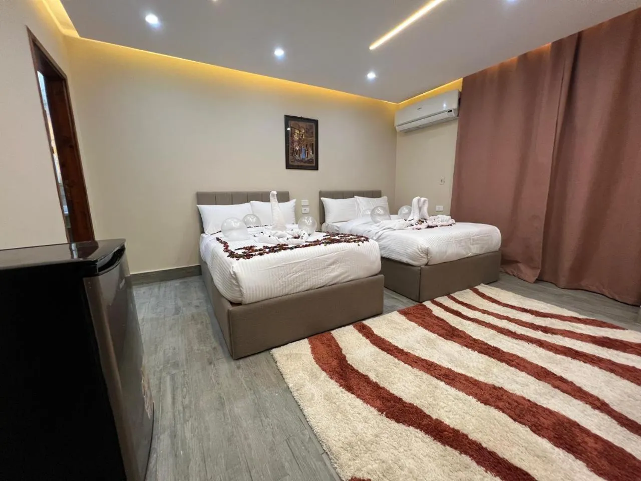 Bed in Pyramids Hotel