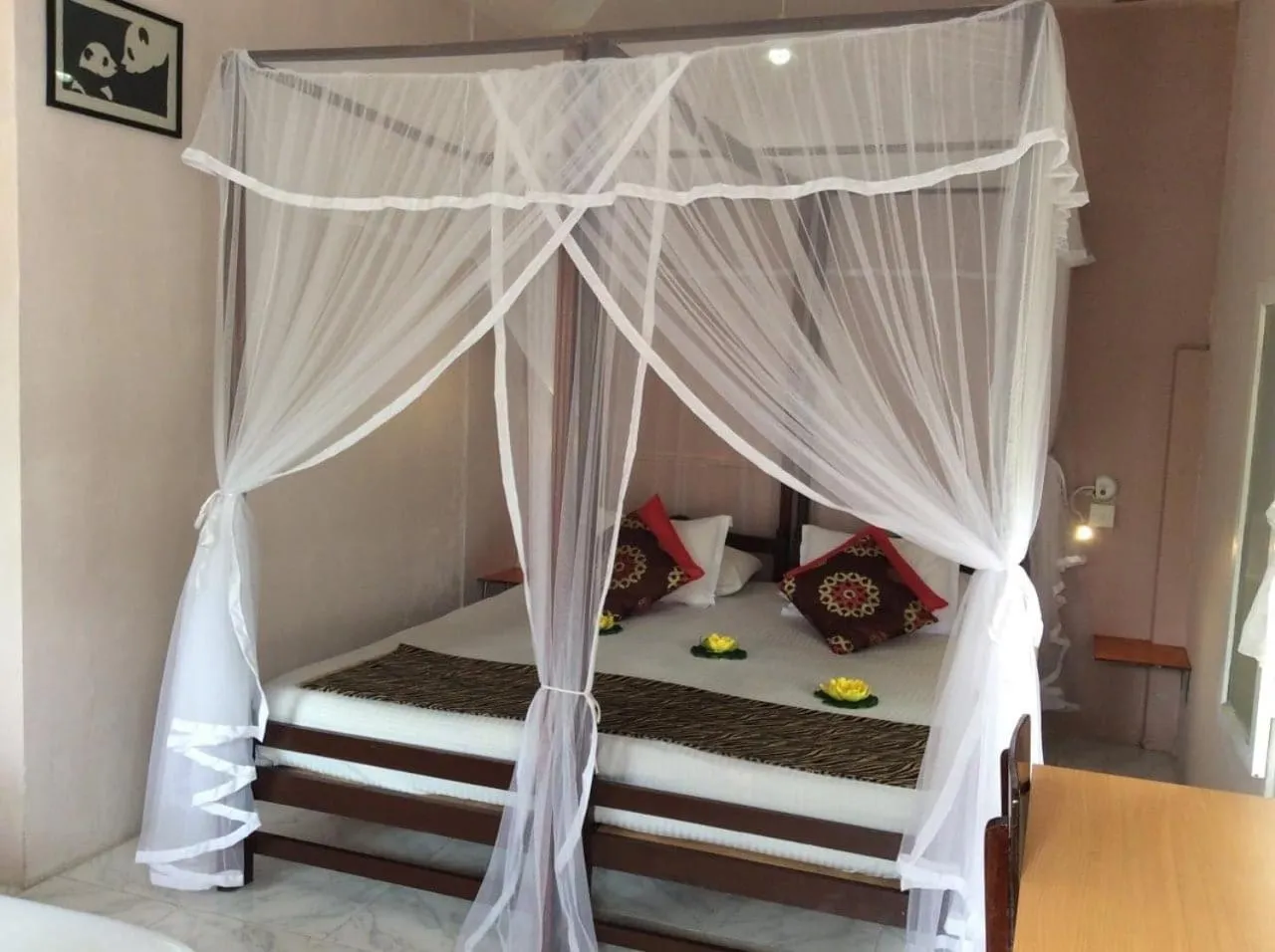 Photo of the whole room, Bed in Wijenayake's - Beach Haven Guest House - Galle Fort