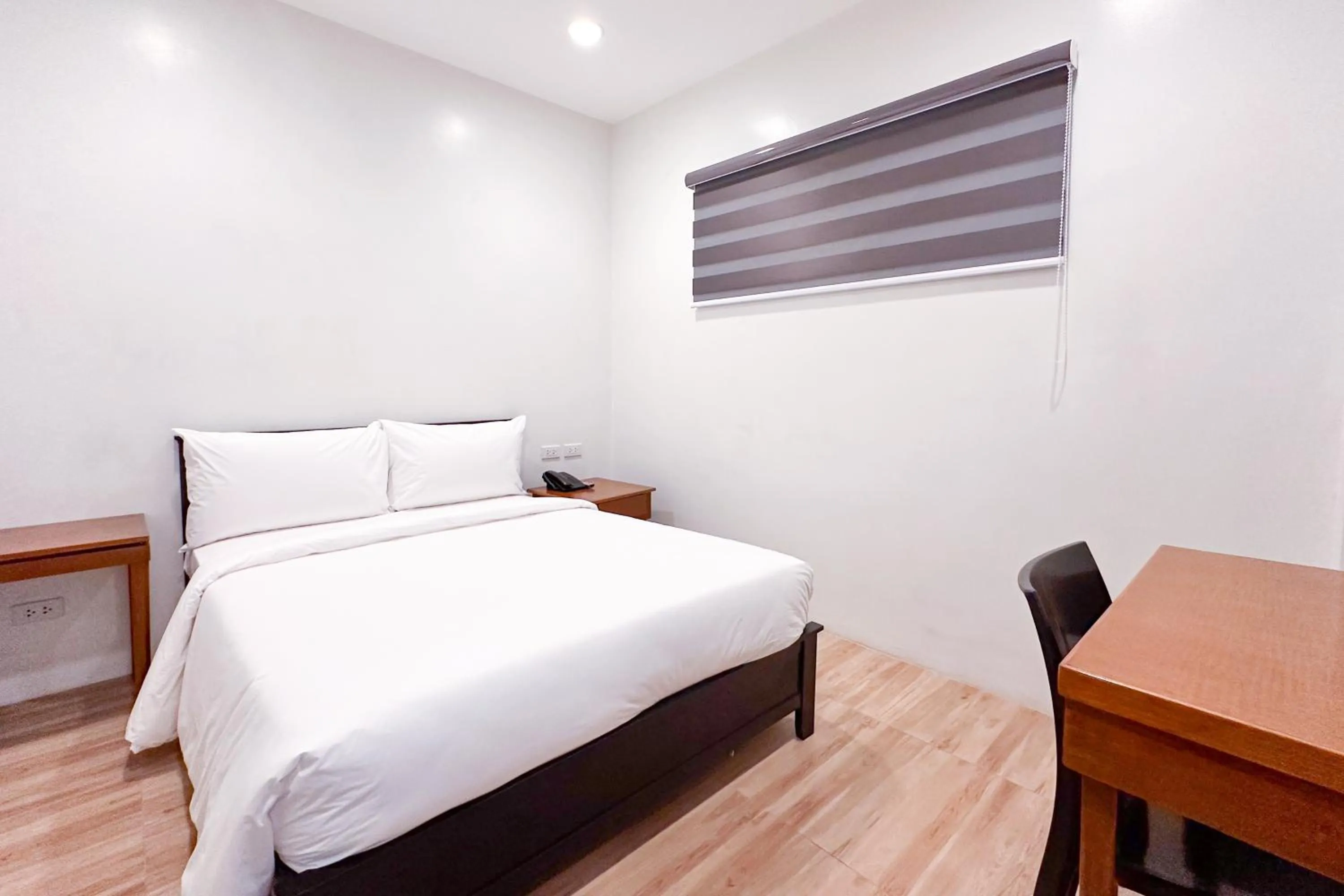 Bed in SANTOS Pension House