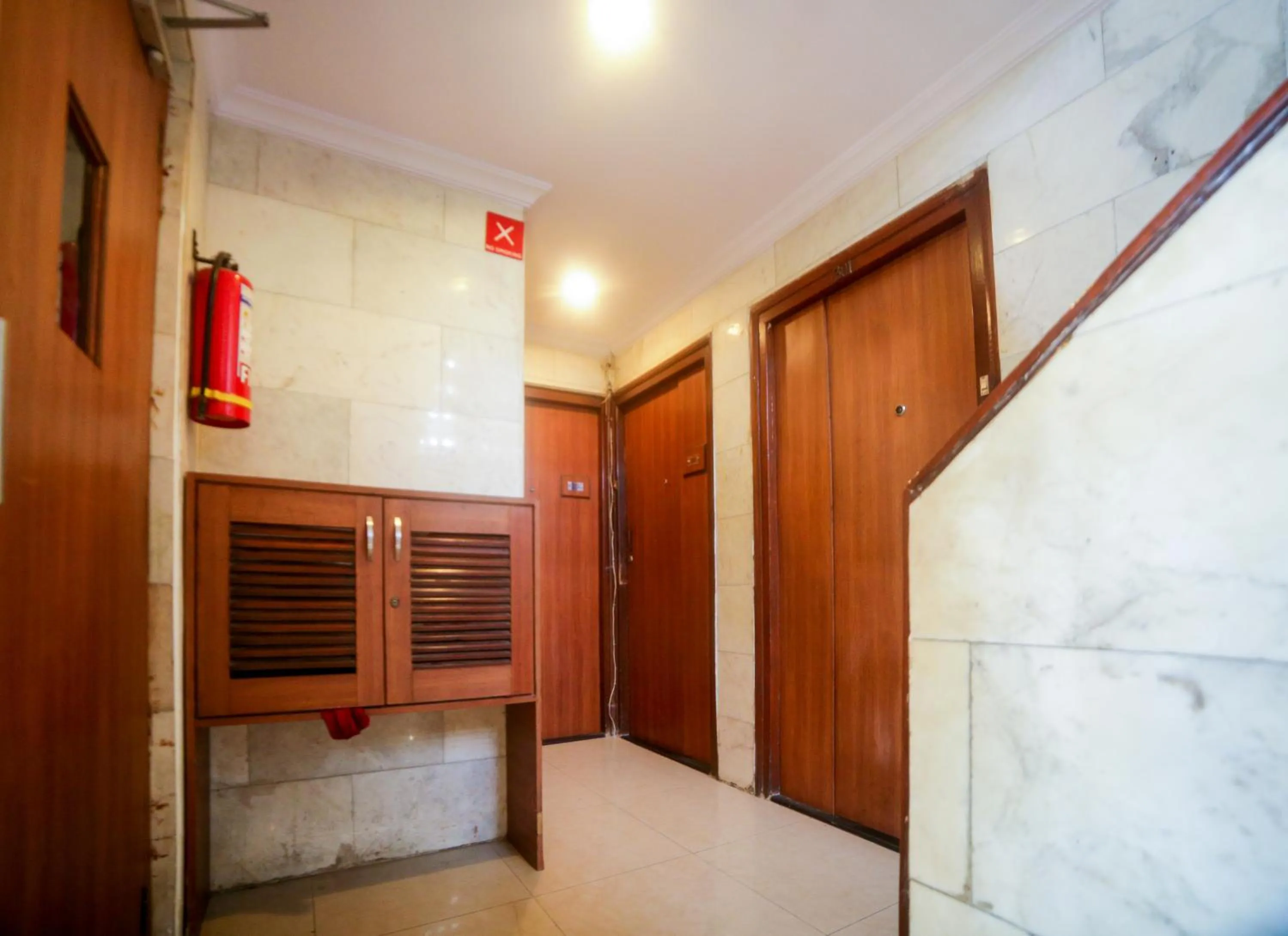 Floor plan in Hotel Lucky Bandra