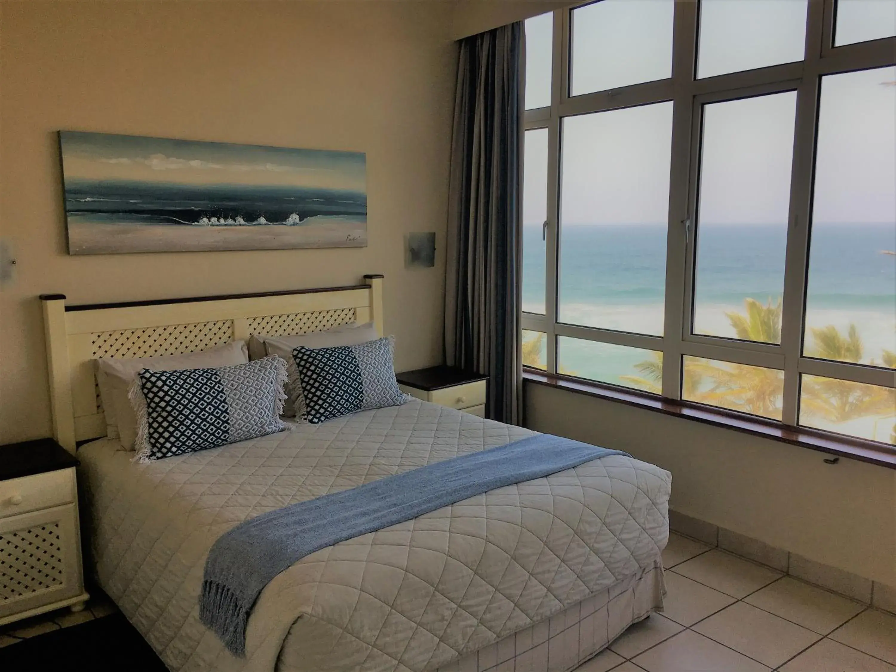 Standard Interleading Room in Salt Rock Hotel and Beach Resort Standard Interleading Room in Salt Rock Hotel and Beach Resort