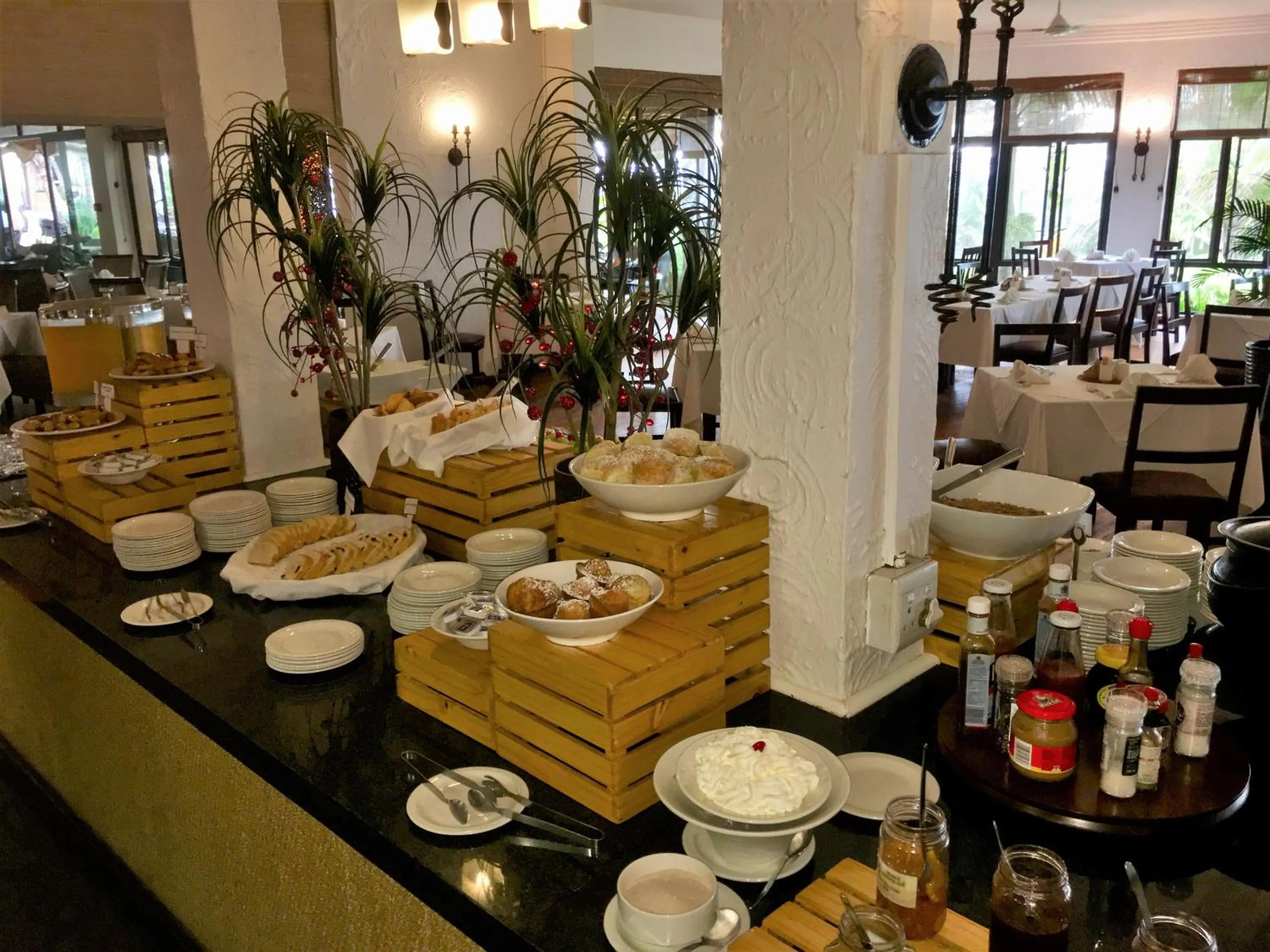 Breakfast in Salt Rock Hotel and Beach Resort