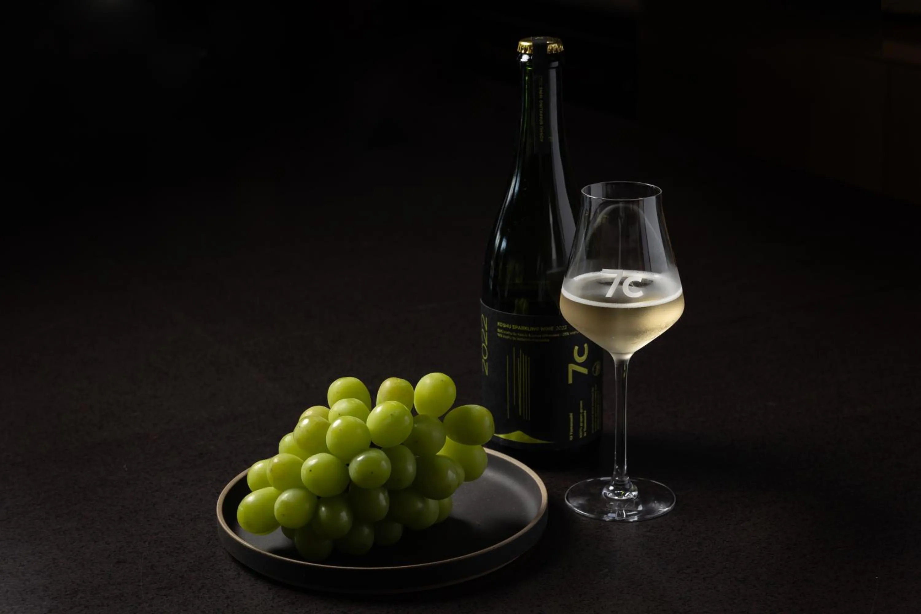 Food and drinks in 7c villa and winery